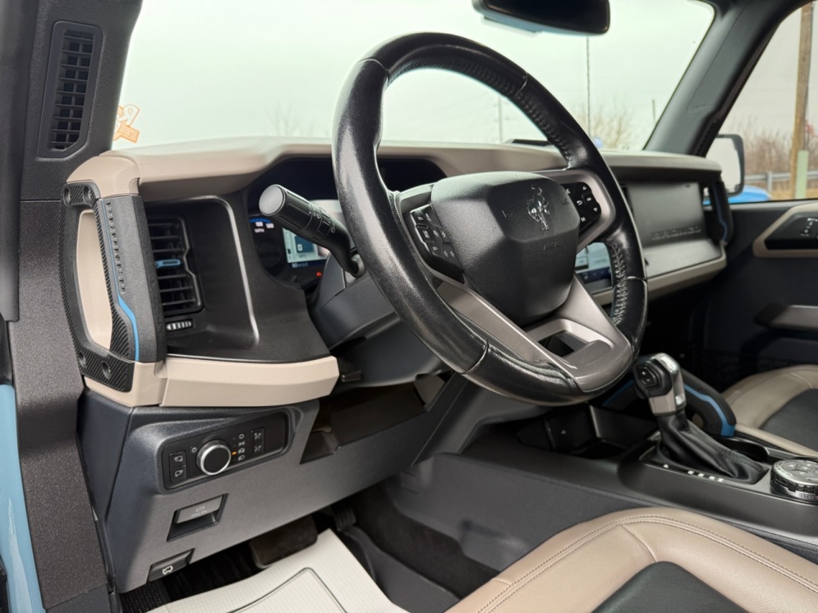 2022 Ford Bronco Wildtrak, 39027A, Photo