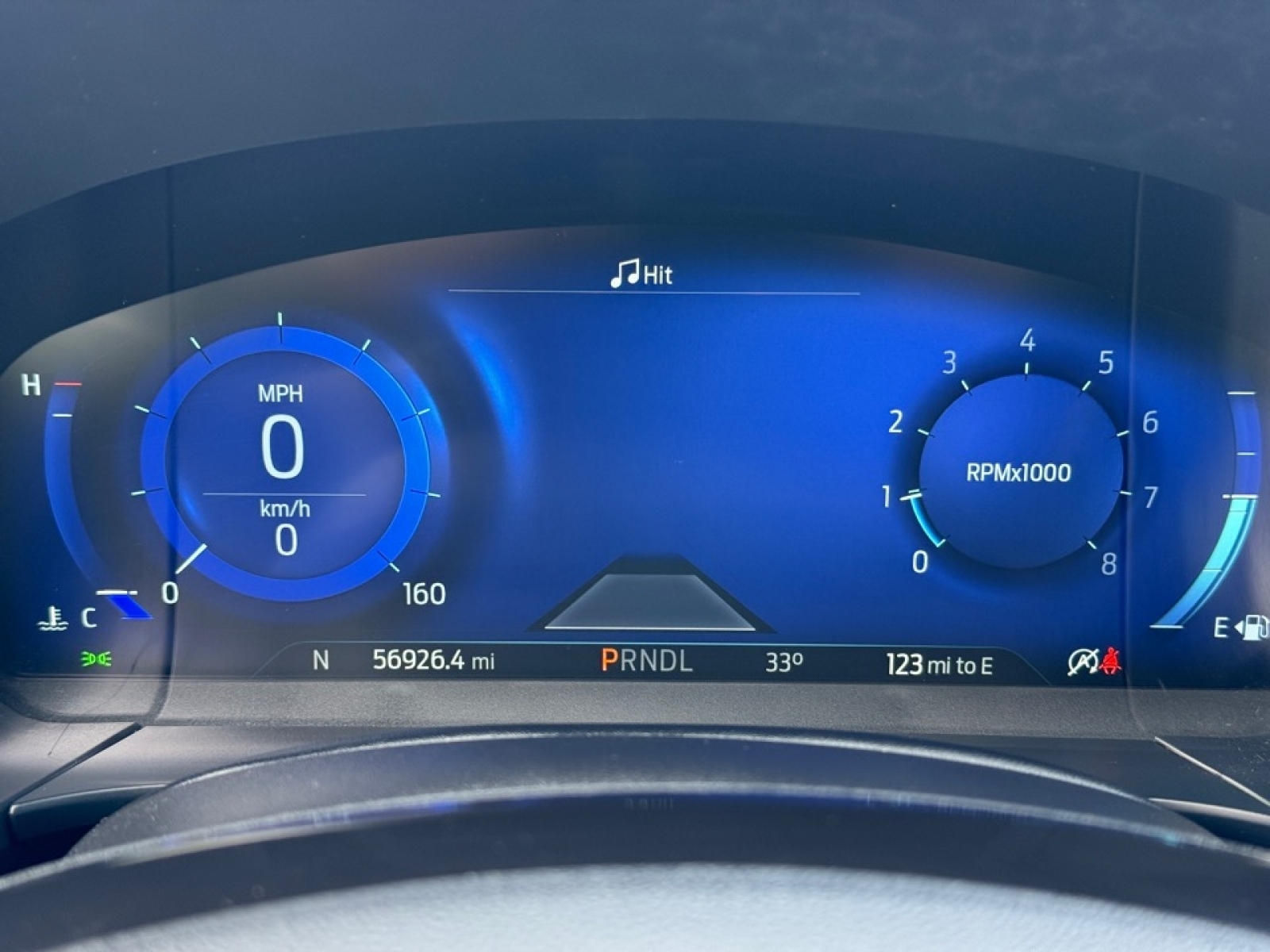 2022 Ford Escape Titanium, 38015, Photo