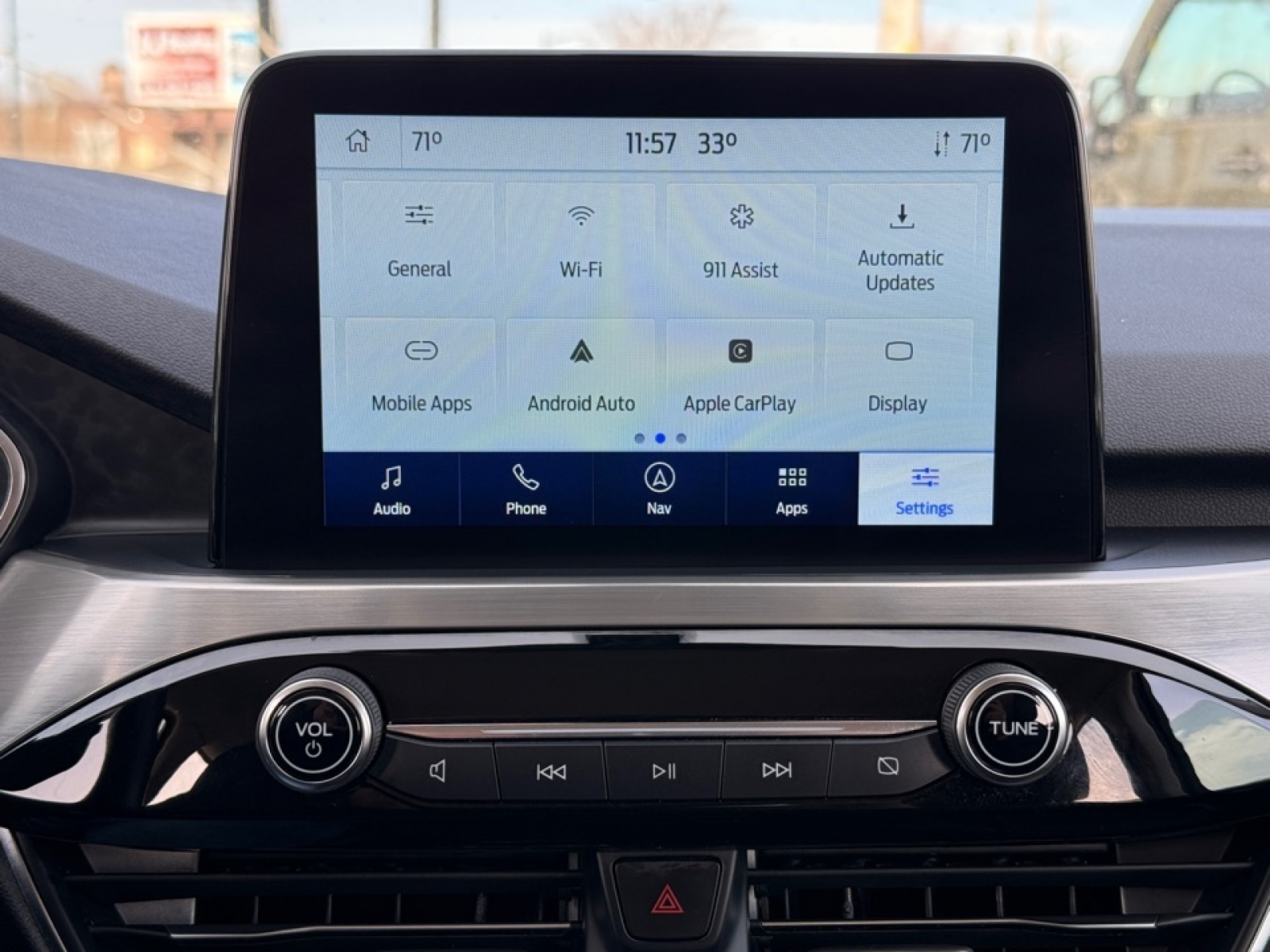 2022 Ford Escape Titanium, 38015, Photo