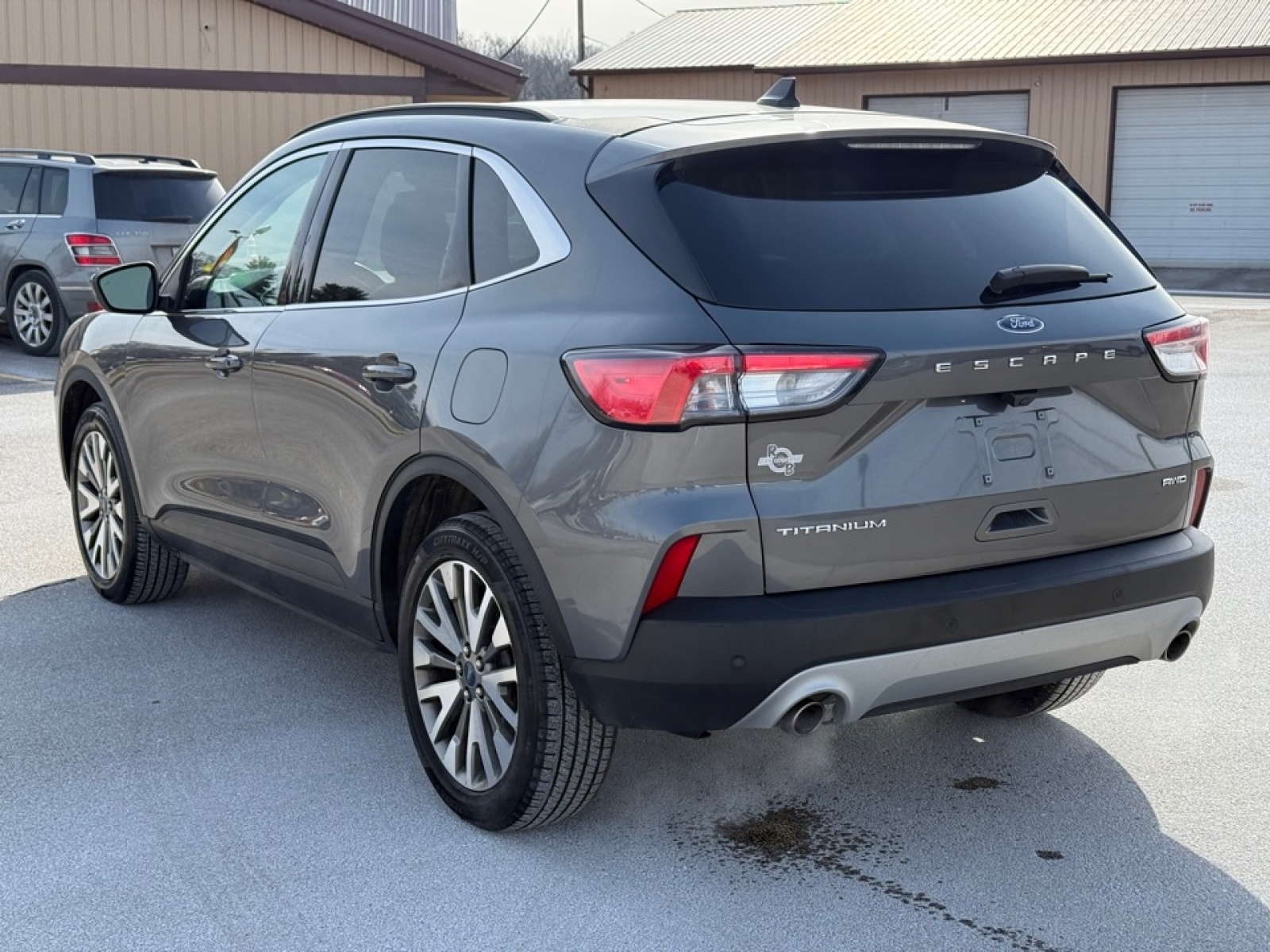 2022 Ford Escape Titanium, 38015, Photo