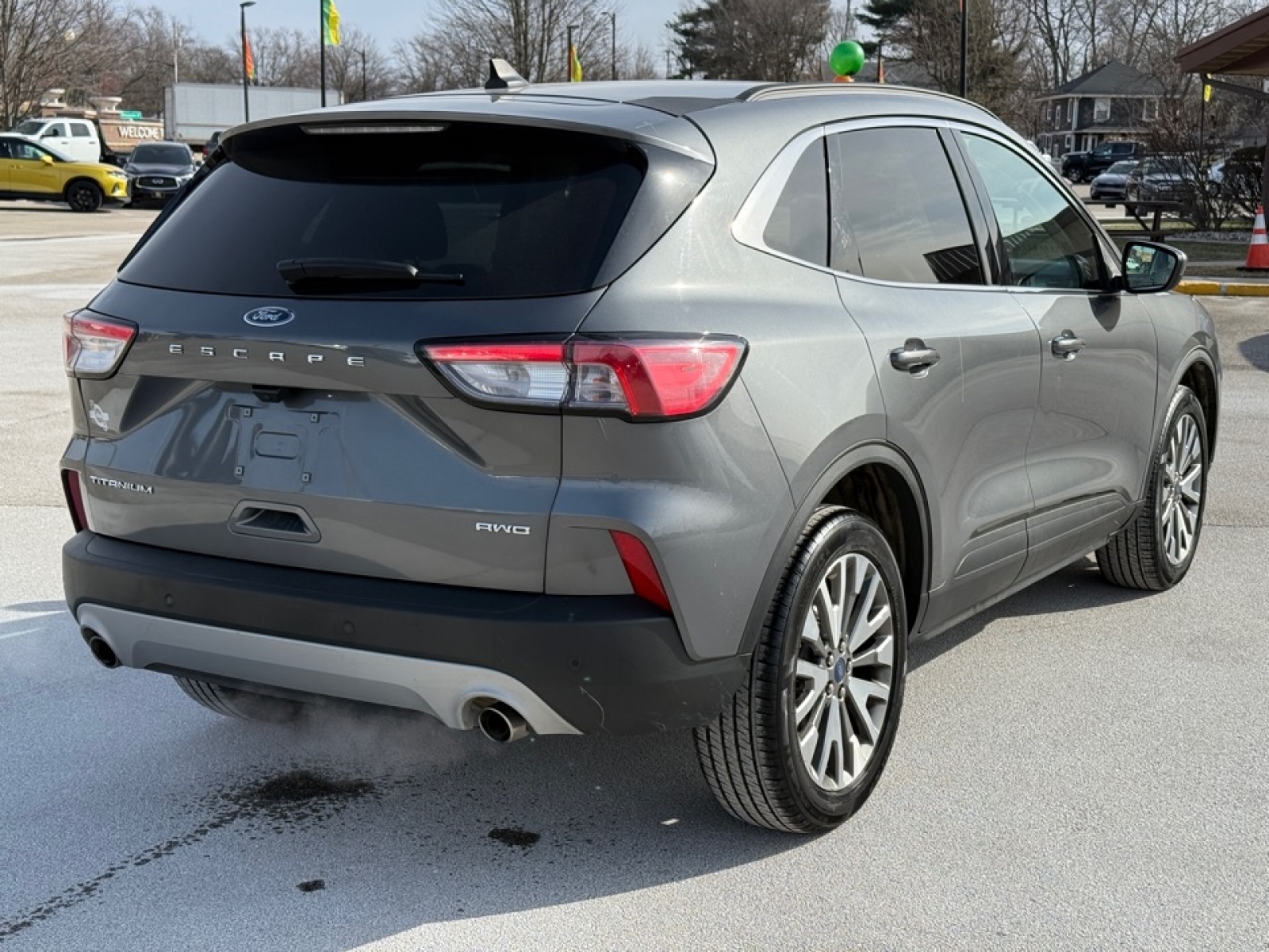 2022 Ford Escape Titanium, 38015, Photo