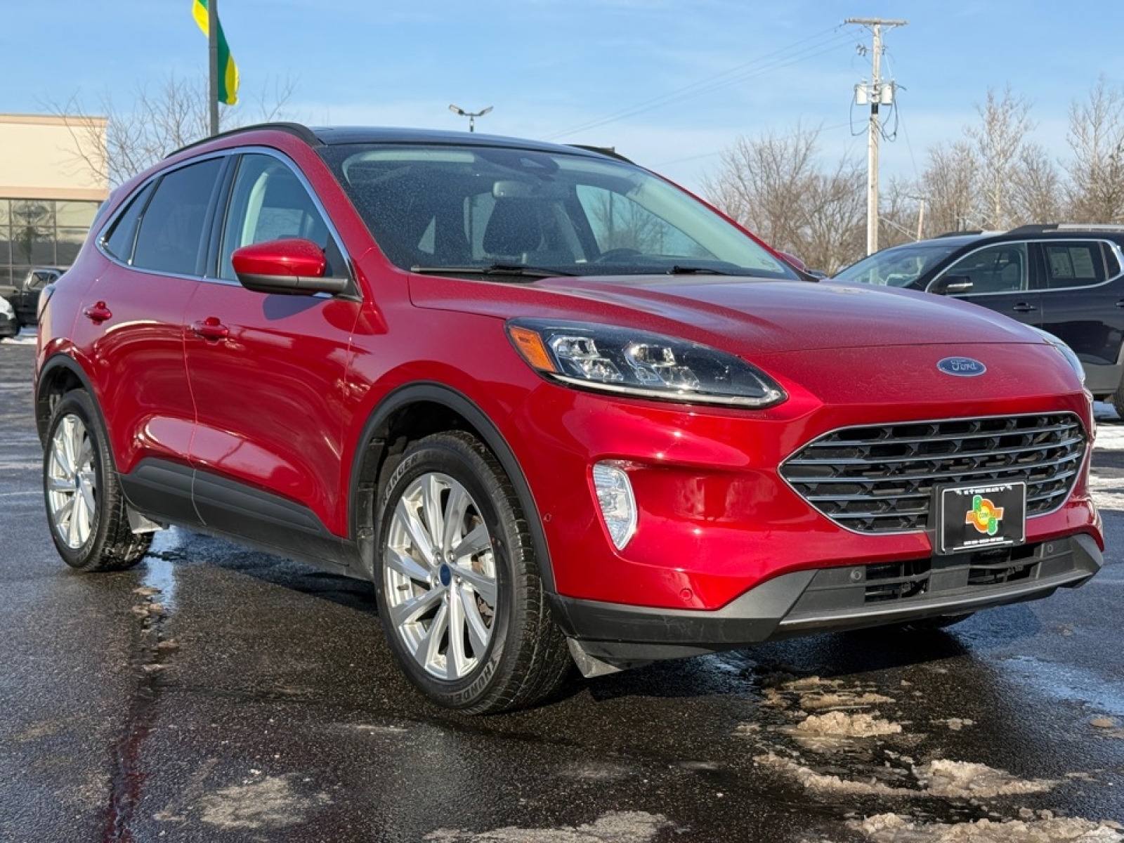 2022 Ford Escape Titanium Hybrid, 39229, Photo