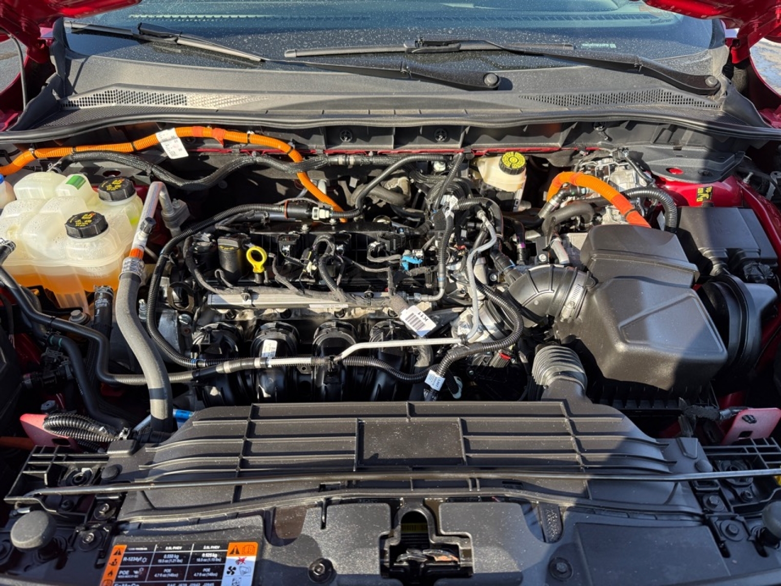 2022 Ford Escape Titanium Hybrid, 39229, Photo