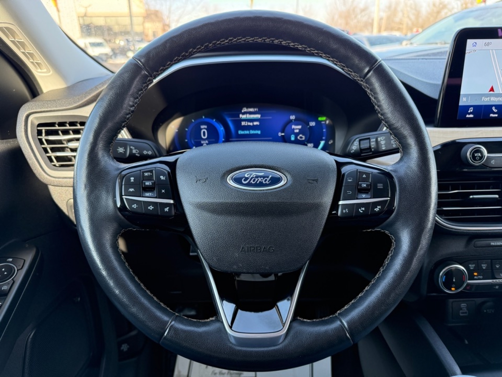 2022 Ford Escape Titanium Hybrid, 39229, Photo