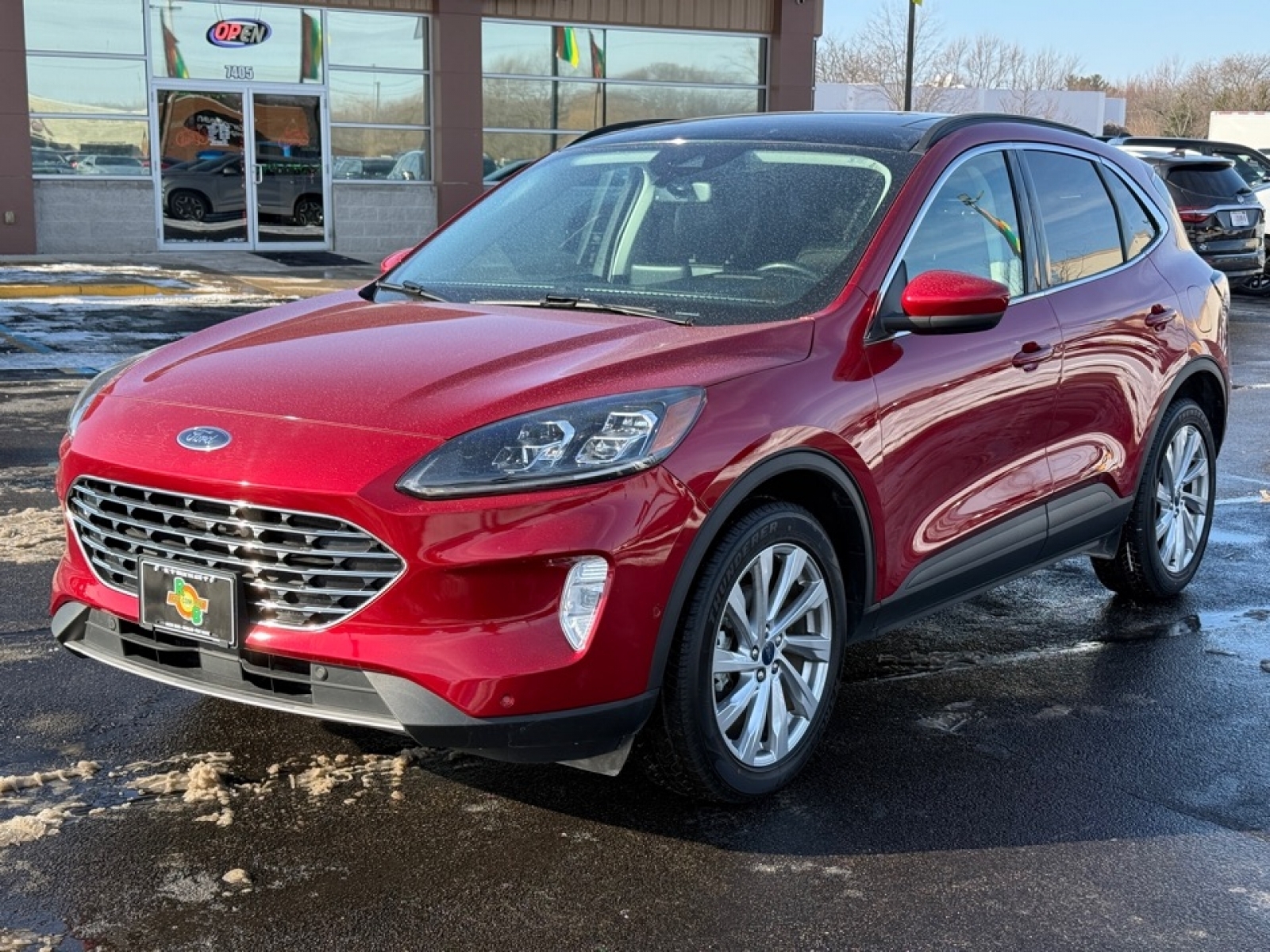 2022 Ford Escape Titanium Hybrid, 39229, Photo