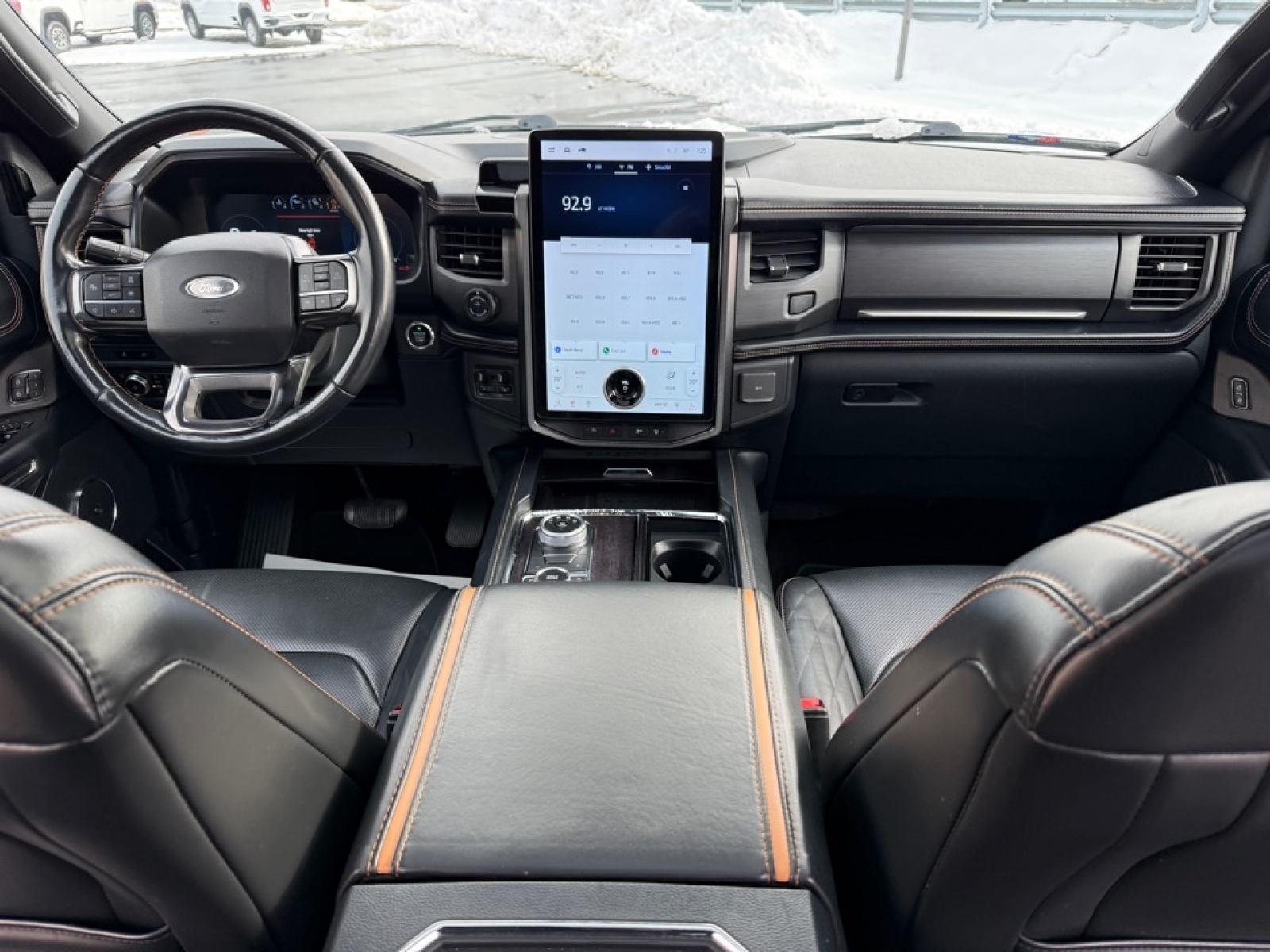 2022 Ford Expedition Platinum MAX, 39162, Photo