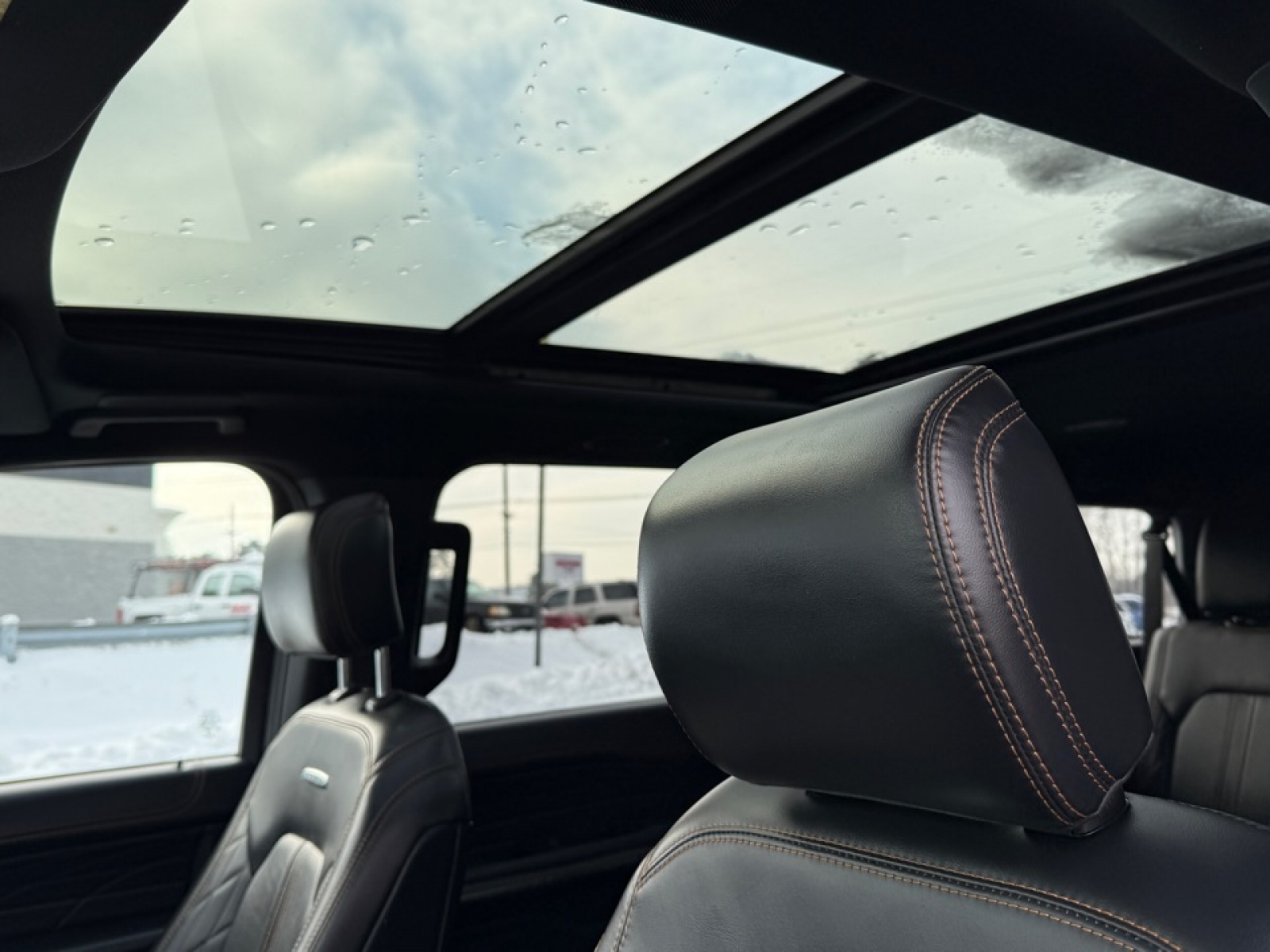 2022 Ford Expedition Platinum MAX, 39162, Photo