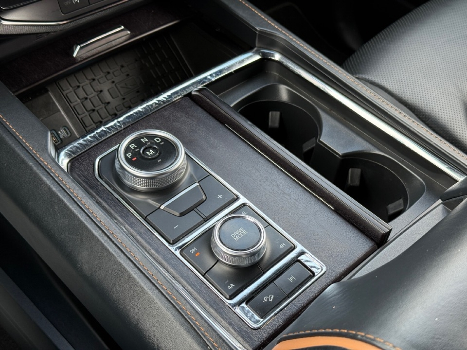 2022 Ford Expedition Platinum MAX, 39162, Photo