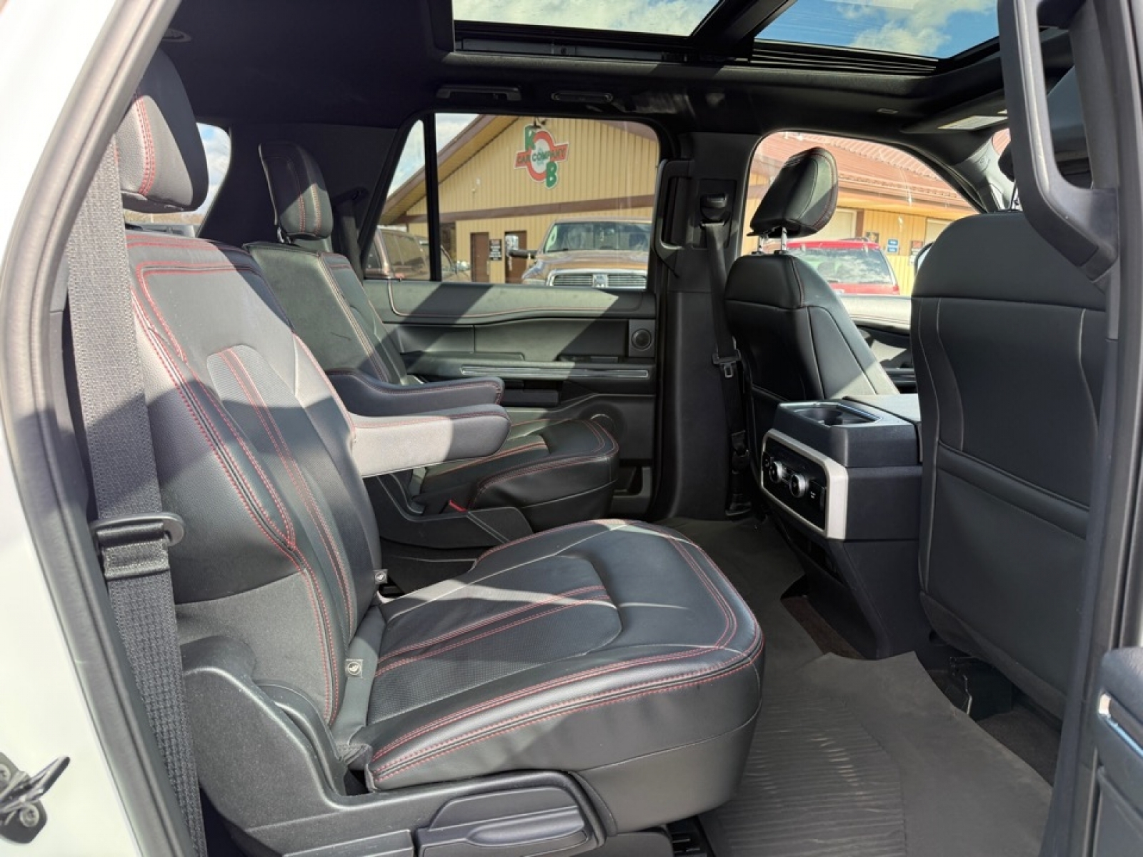 2022 Ford Expedition Limited MAX, 39580, Photo