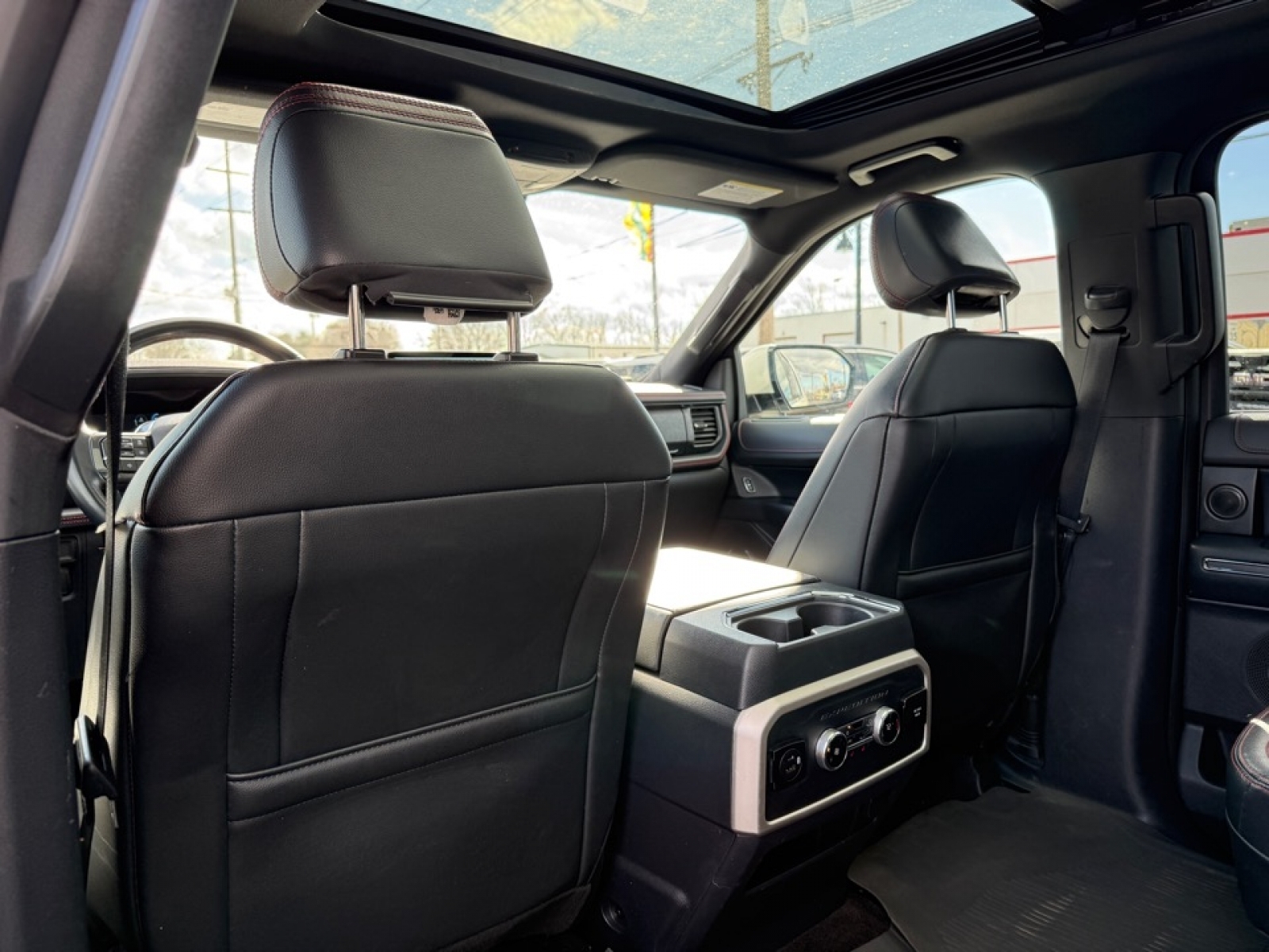 2022 Ford Expedition Limited MAX, 39580, Photo