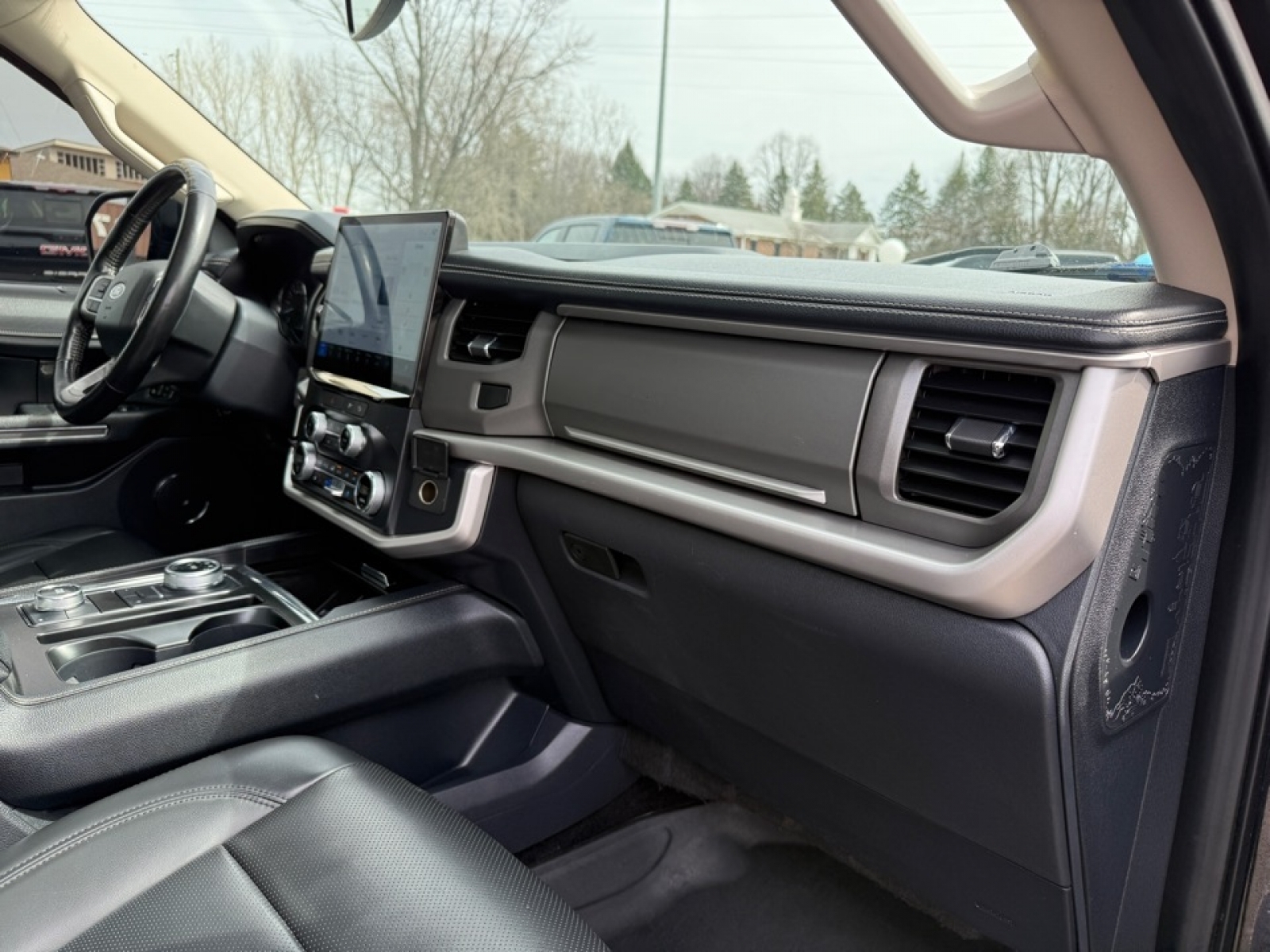 2022 Ford Expedition XLT, 39653, Photo