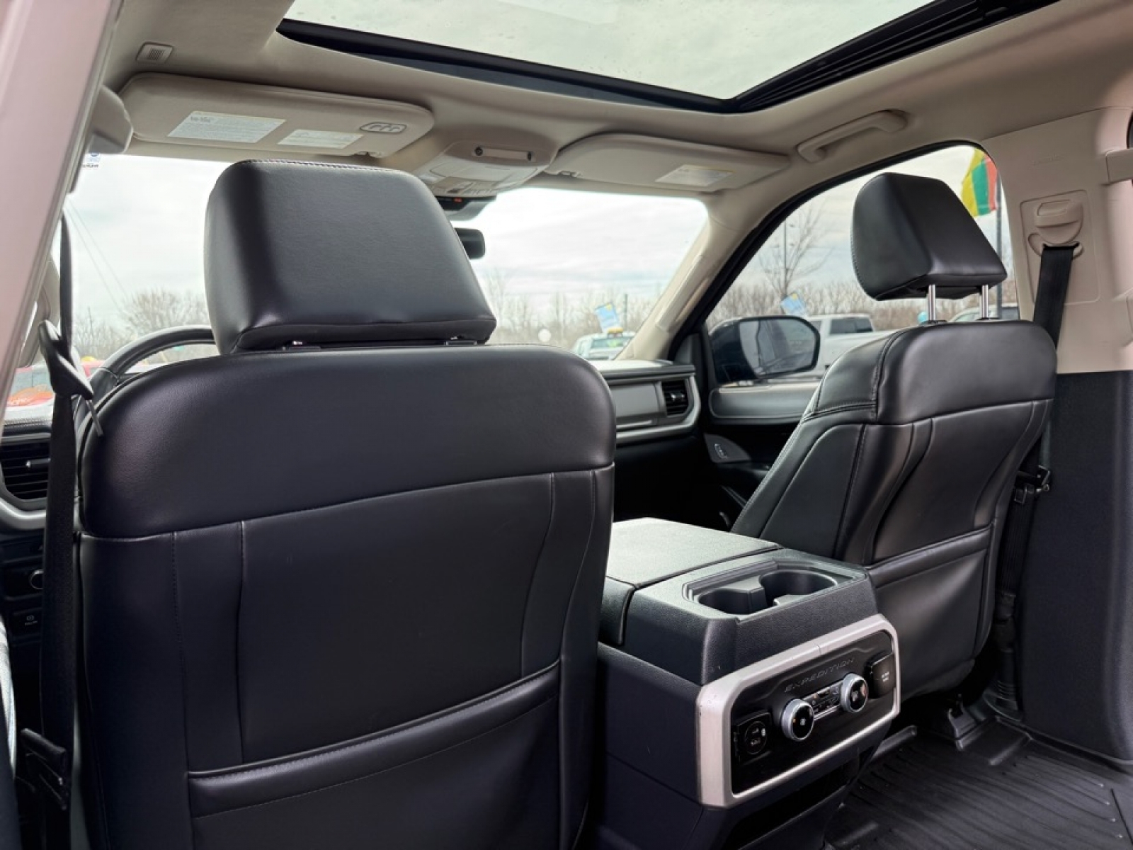 2022 Ford Expedition XLT, 39653, Photo