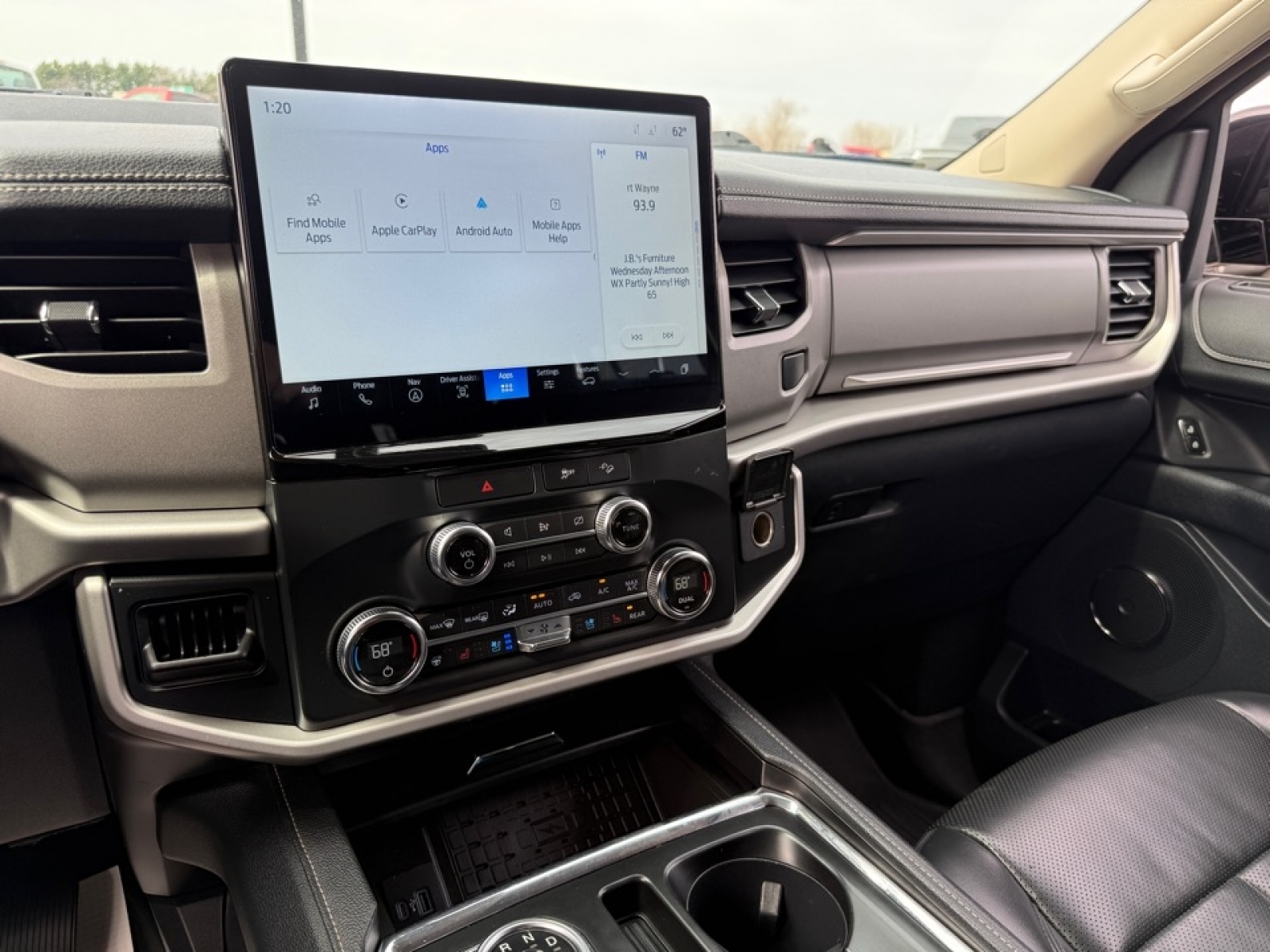 2022 Ford Expedition XLT, 39653, Photo