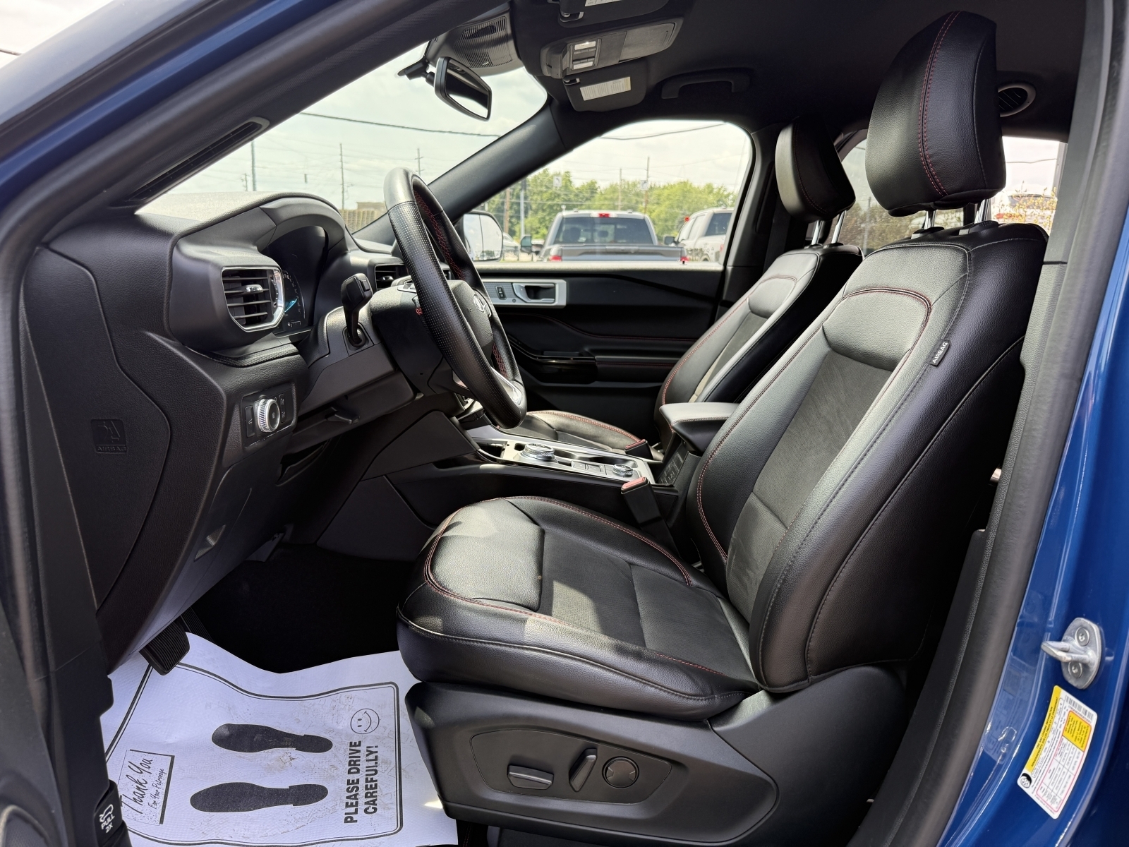2022 Ford Explorer ST ST-Line photo 7
