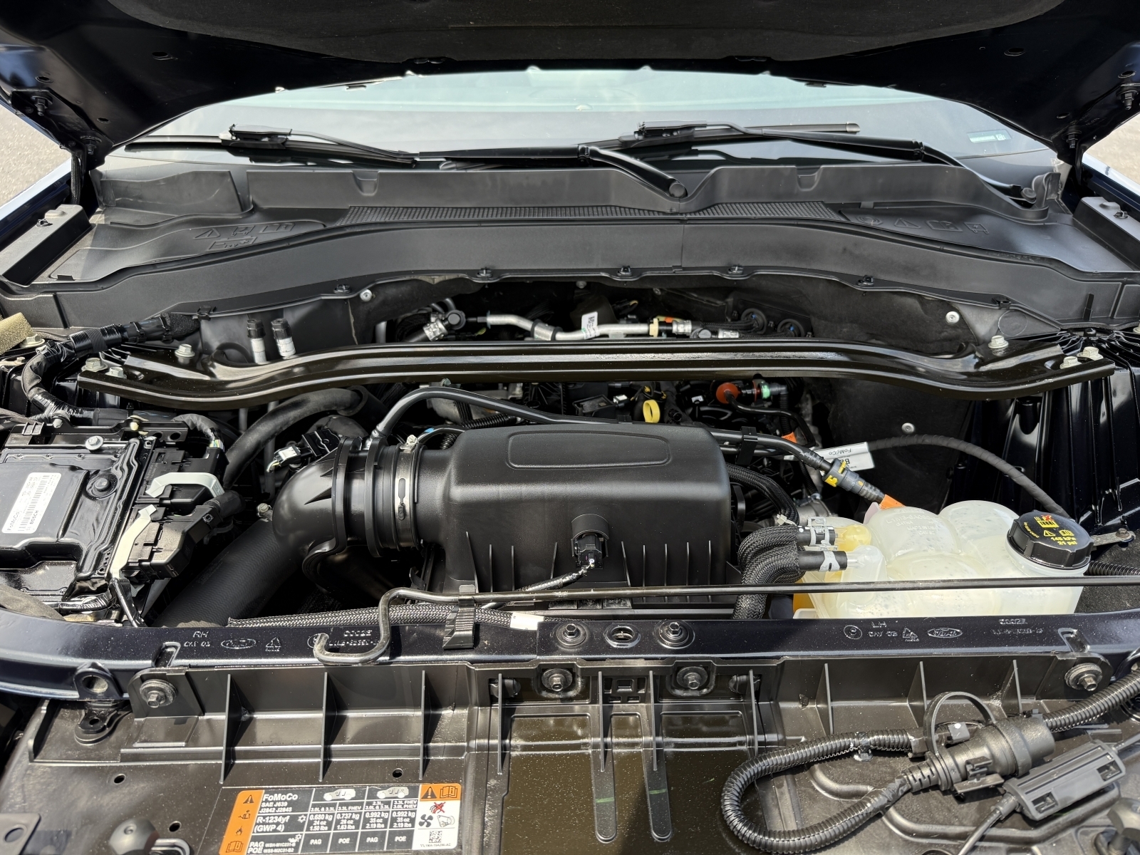 2022 Ford Explorer ST ST-Line photo 36