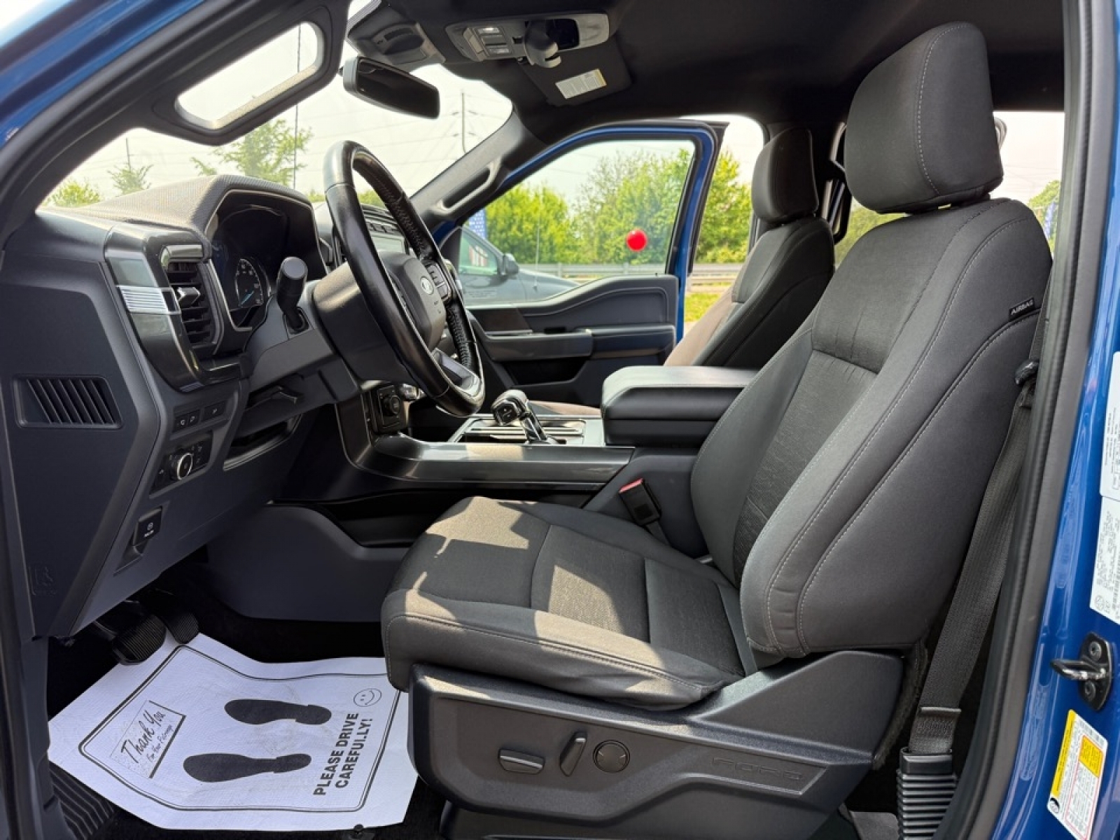 2022 Ford F-150 XLT photo 10