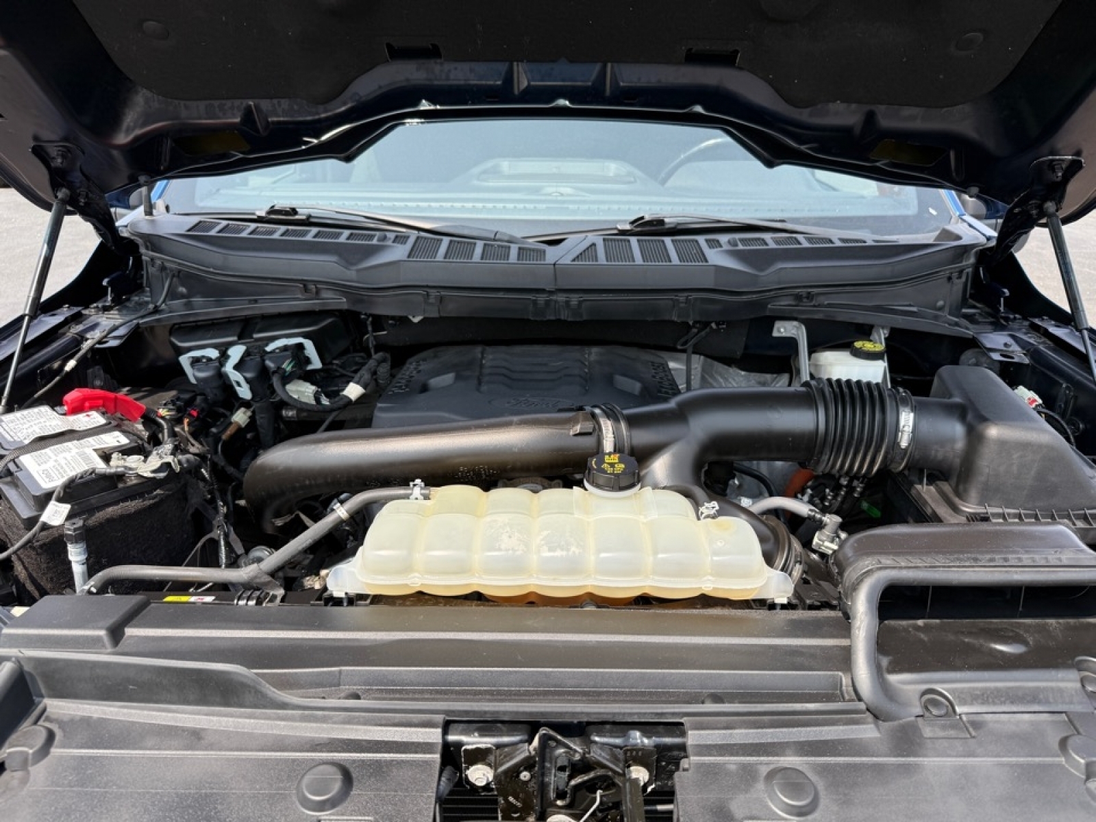 2022 Ford F-150 XLT photo 40