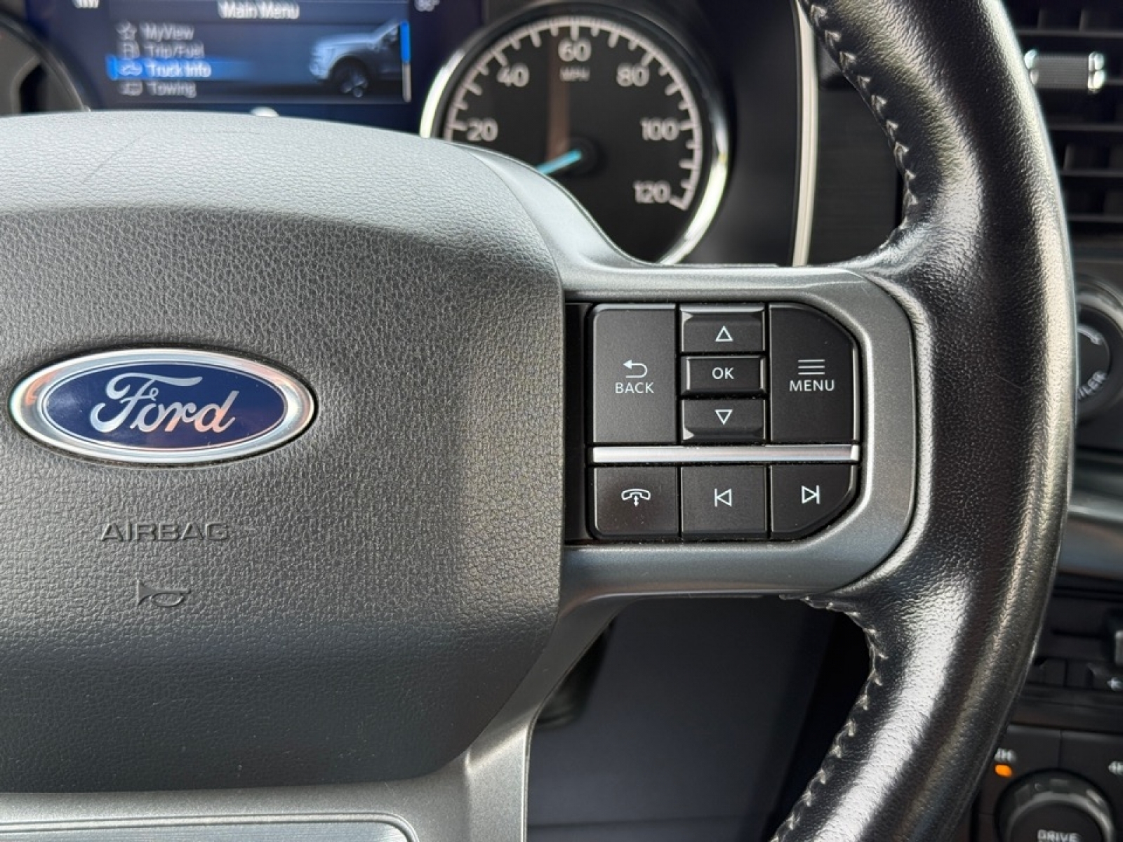 2022 Ford F-150 XLT photo 24
