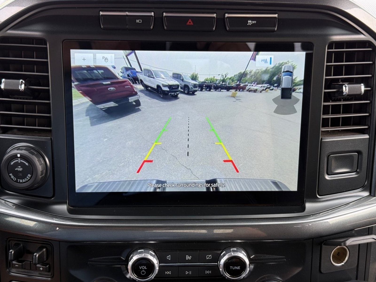 2022 Ford F-150 XLT photo 25