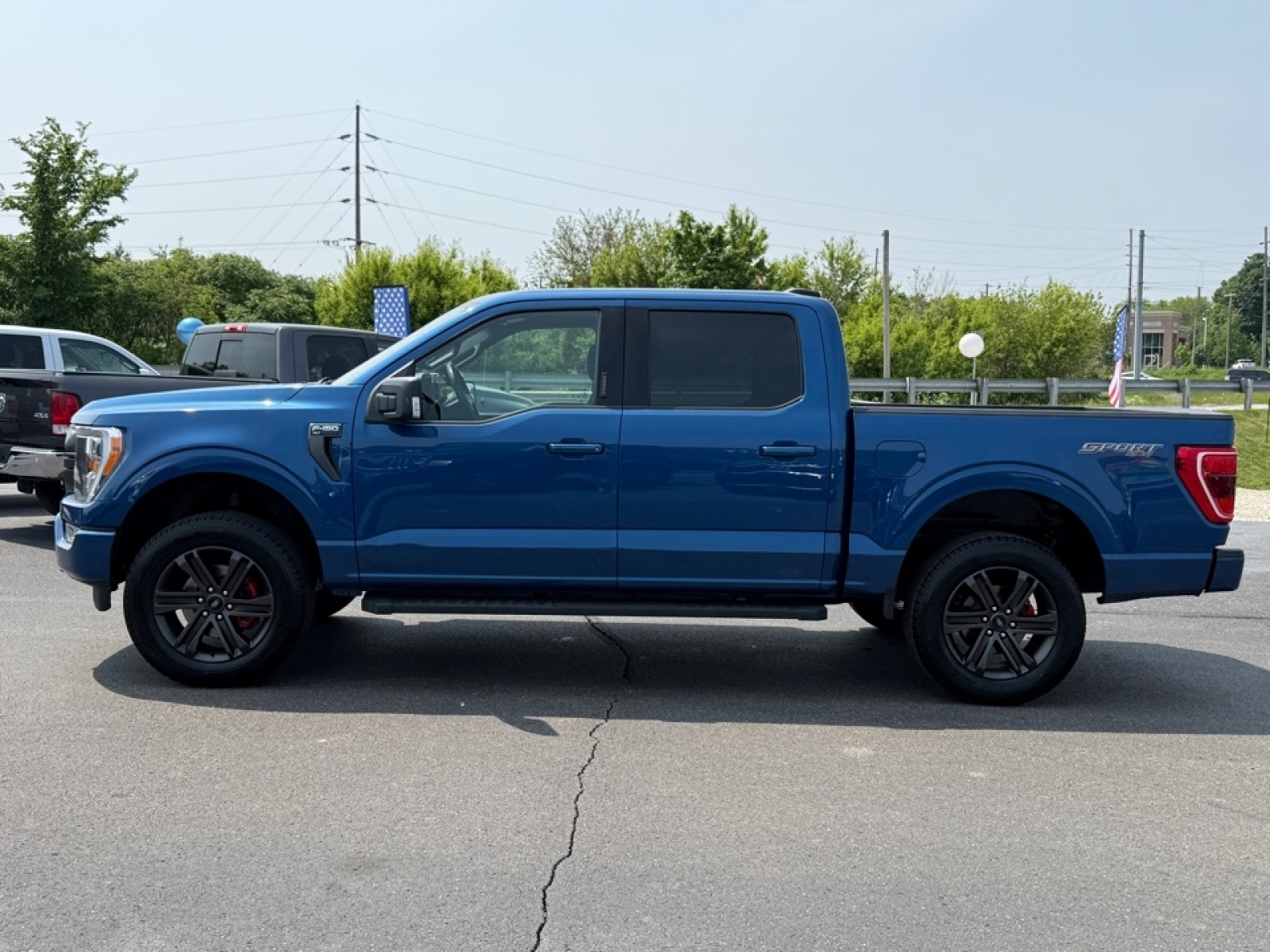 2022 Ford F-150 XLT photo 5