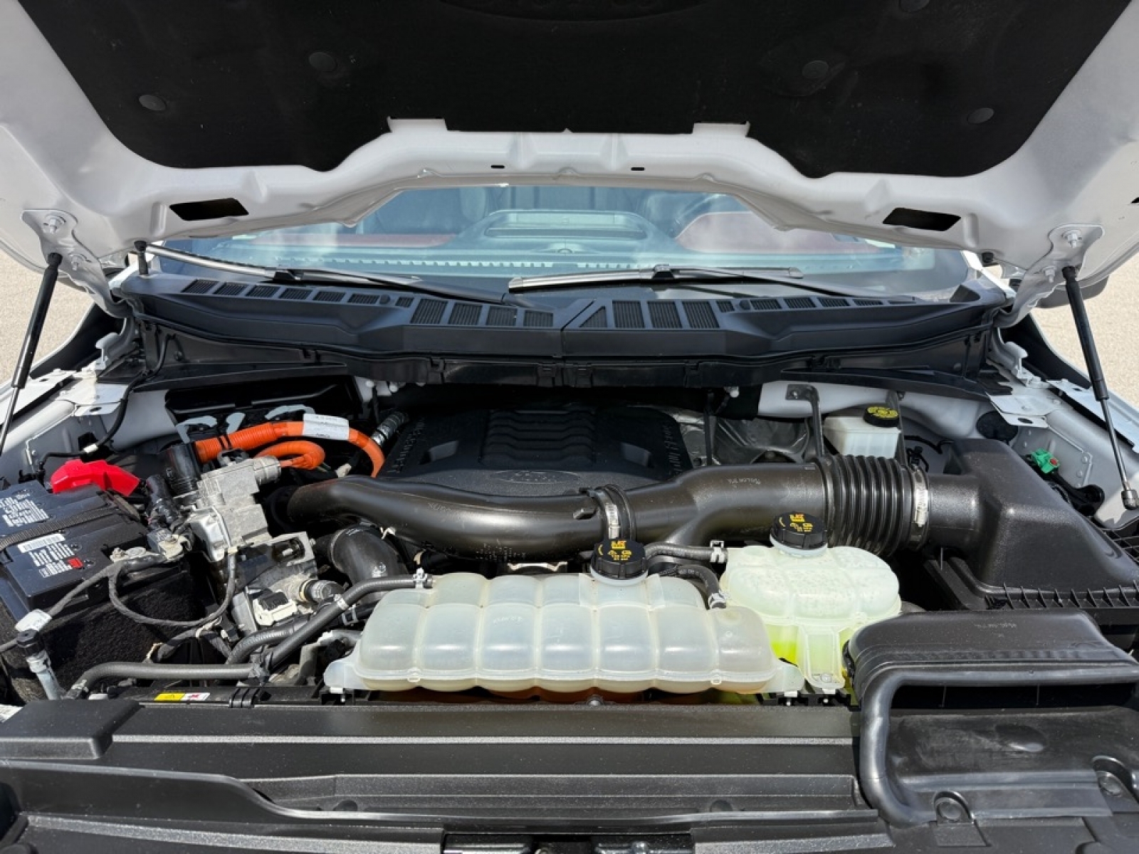 2022 Ford F-150 Lariat photo 37