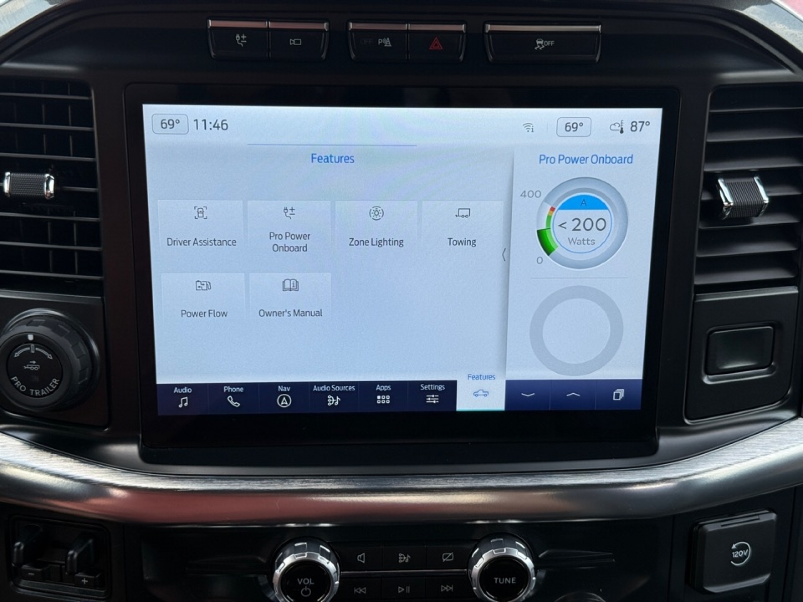2022 Ford F-150 Lariat photo 24