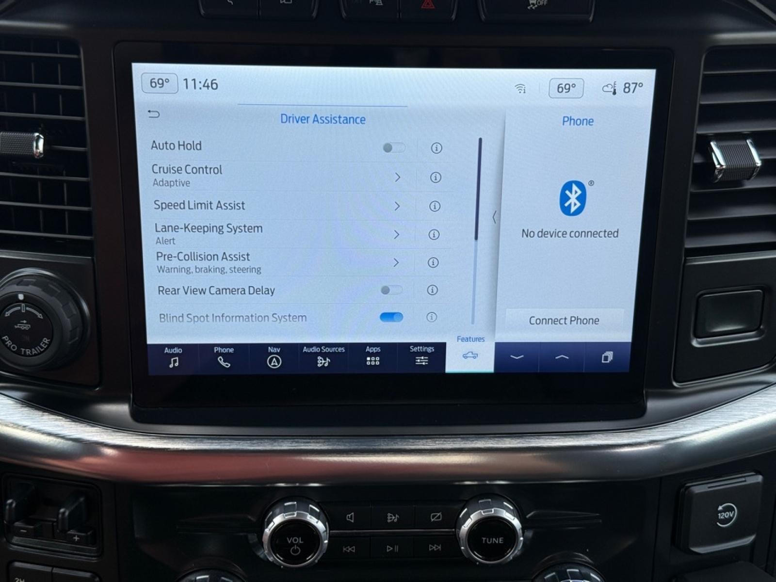 2022 Ford F-150 Lariat photo 25