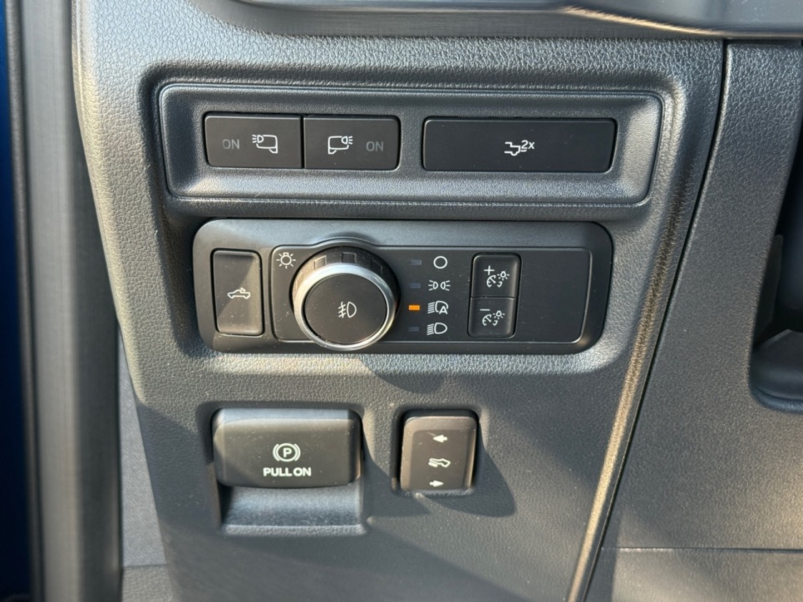 2022 Ford F-150 Lariat, 39133, Photo