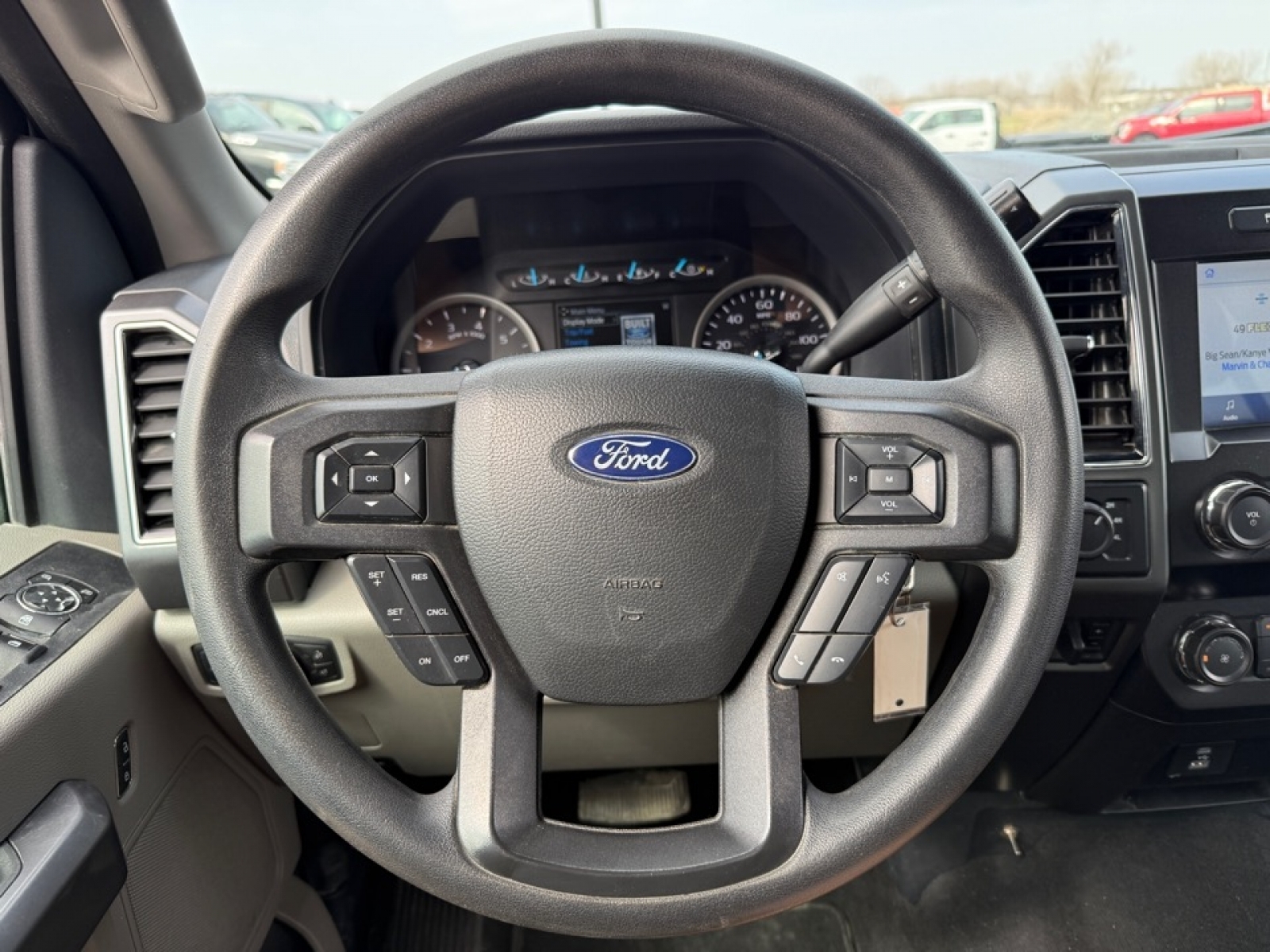 2022 Ford F-250 XLT, 39592, Photo