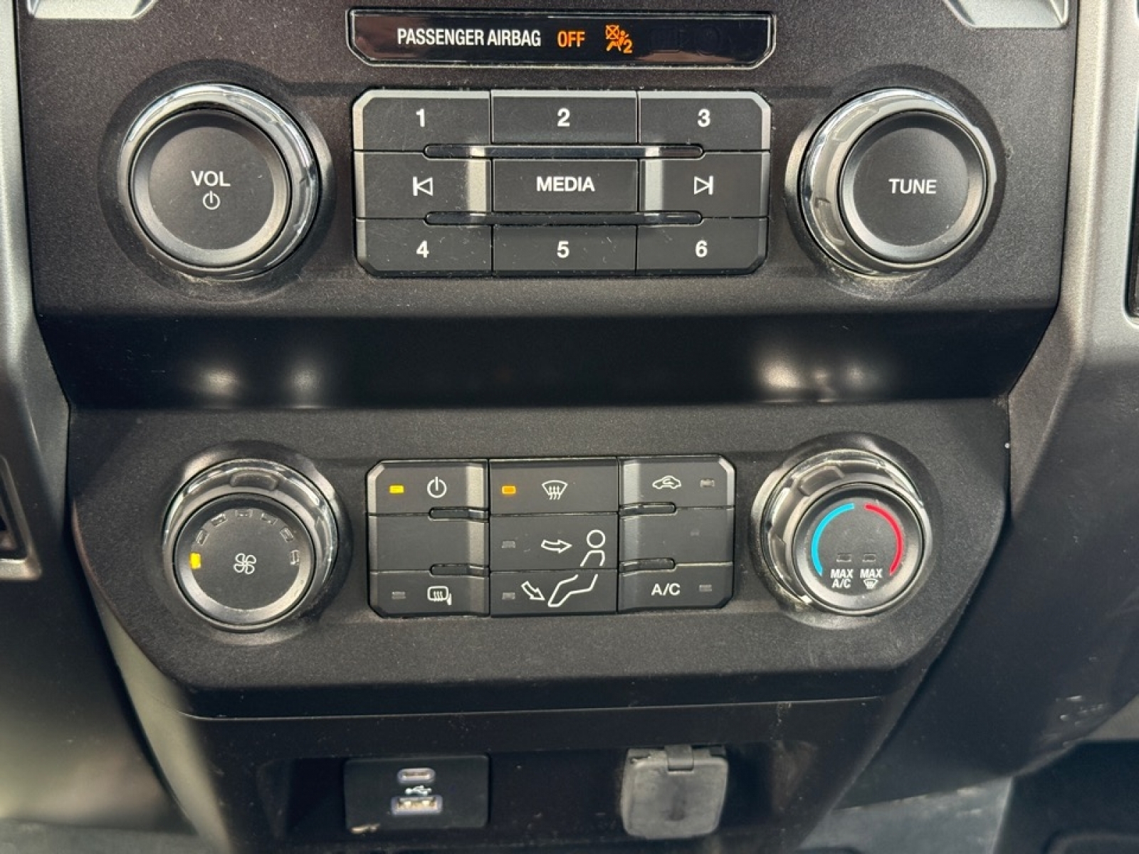 2022 Ford F-250 XLT, 39592, Photo