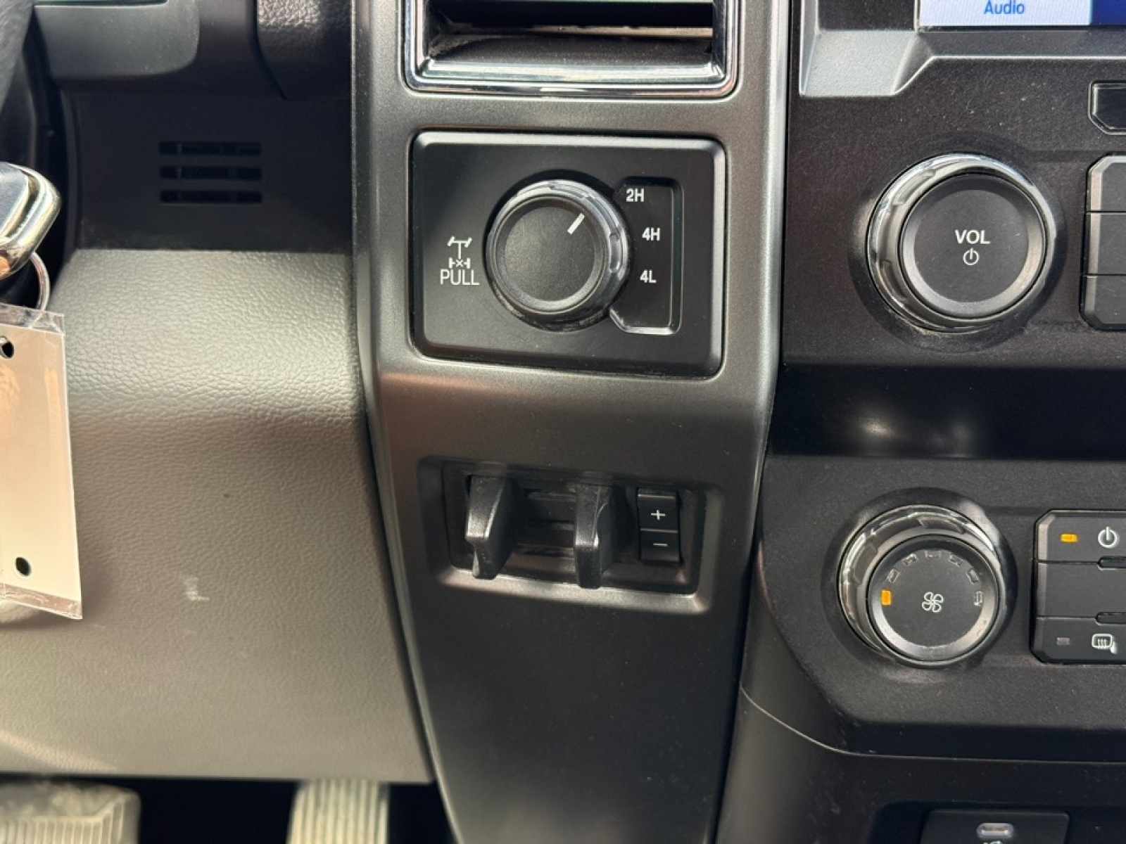 2022 Ford F-250 XLT, 39592, Photo