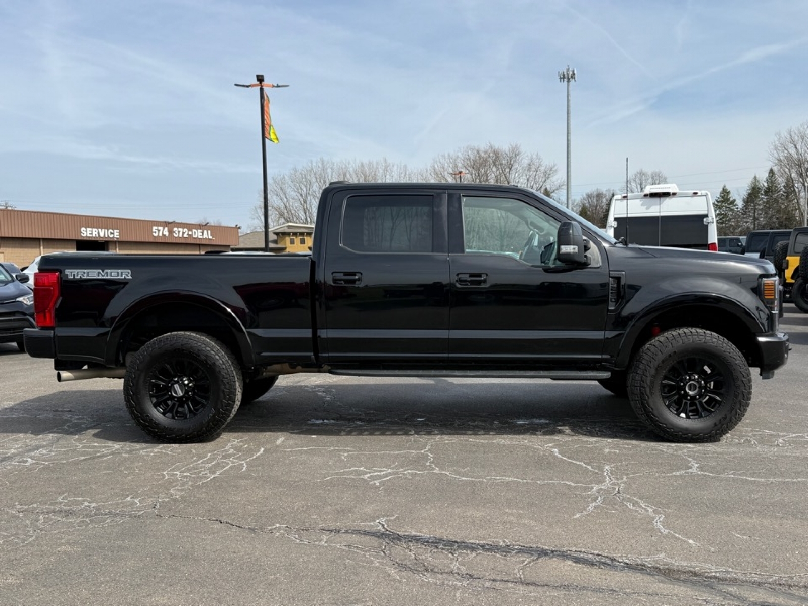 2022 Ford F-250 LARIAT, 39633, Photo
