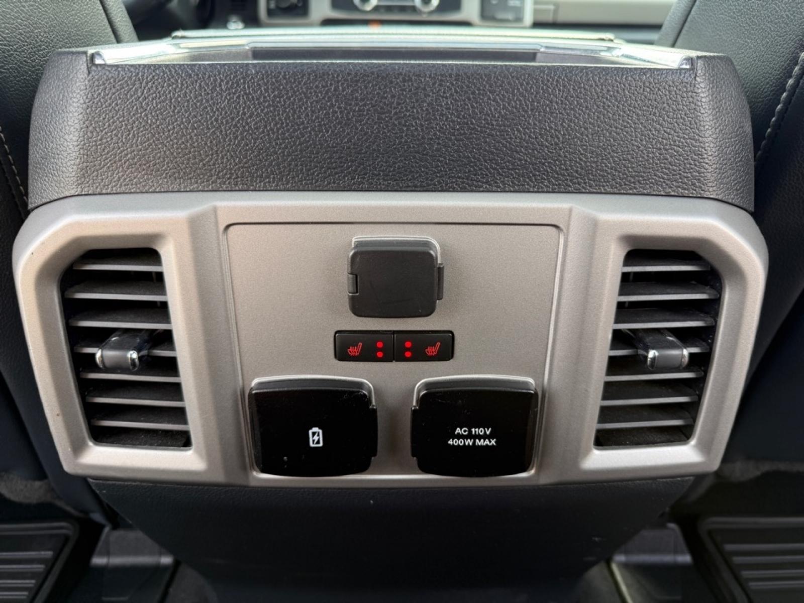 2022 Ford F-250 LARIAT, 39633, Photo