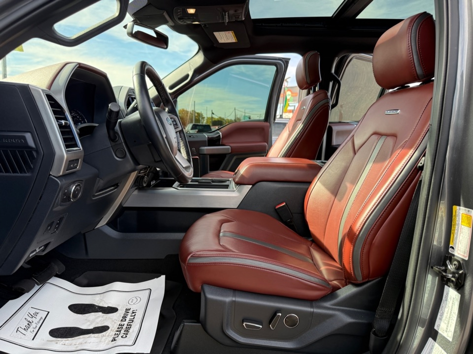 2022 Ford F-350 Platinum, 39118, Photo