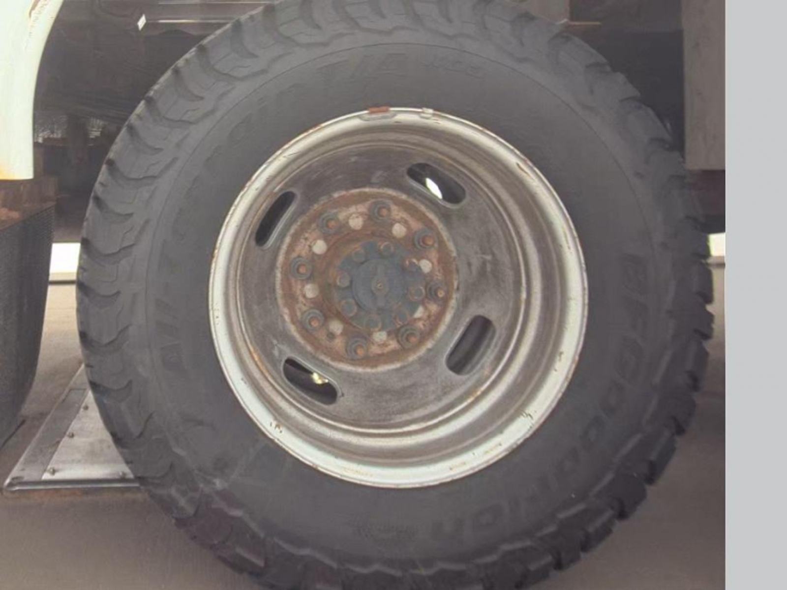 2022 Ford F-350 Chassis XL, 39784, Photo