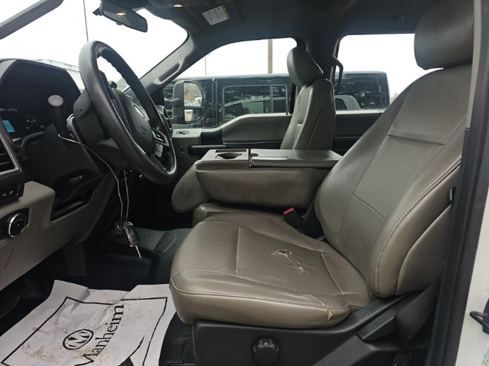 2022 Ford F-350 Chassis XL, 39784, Photo