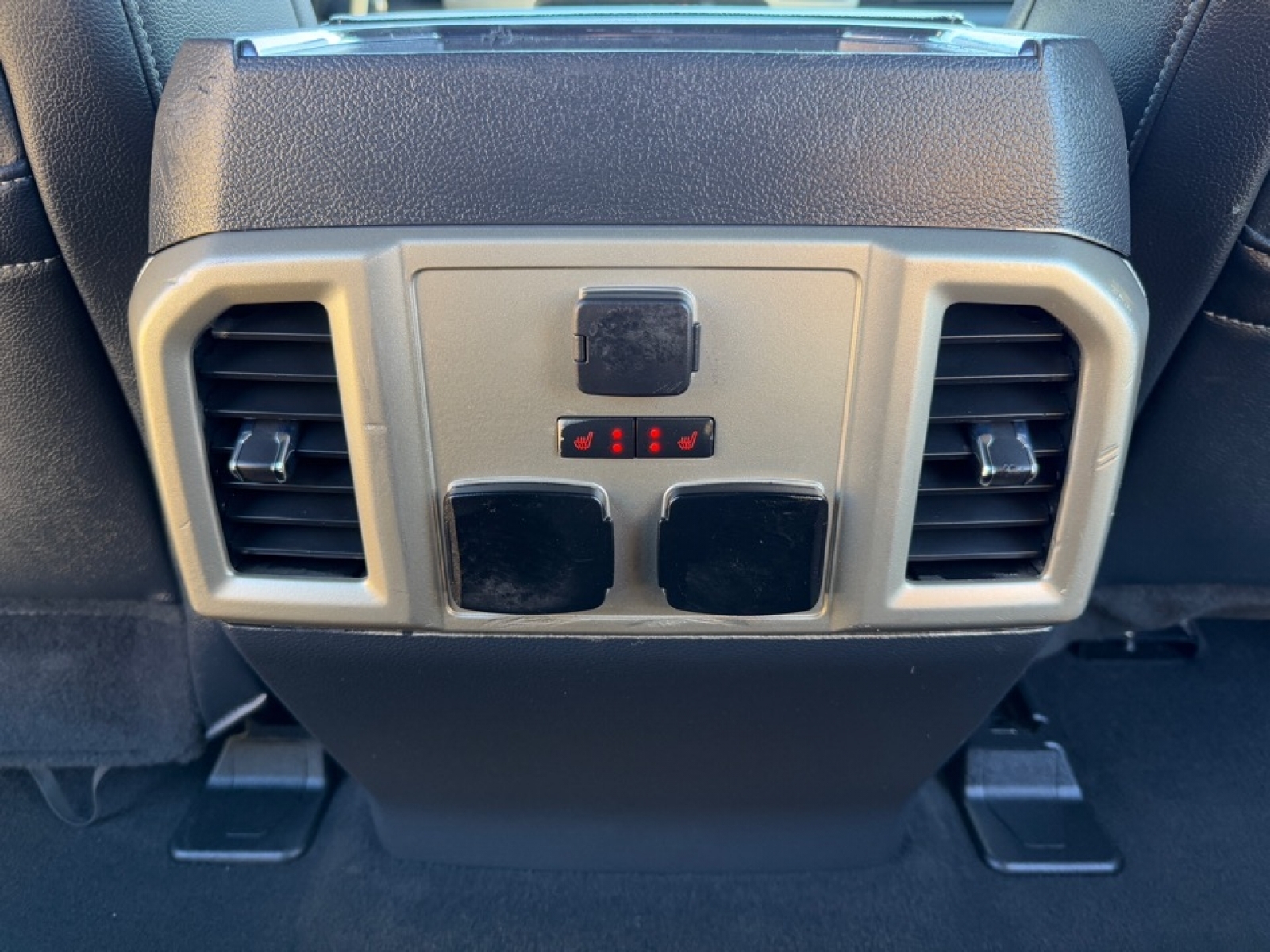 2022 Ford F-450 LARIAT, 38928, Photo