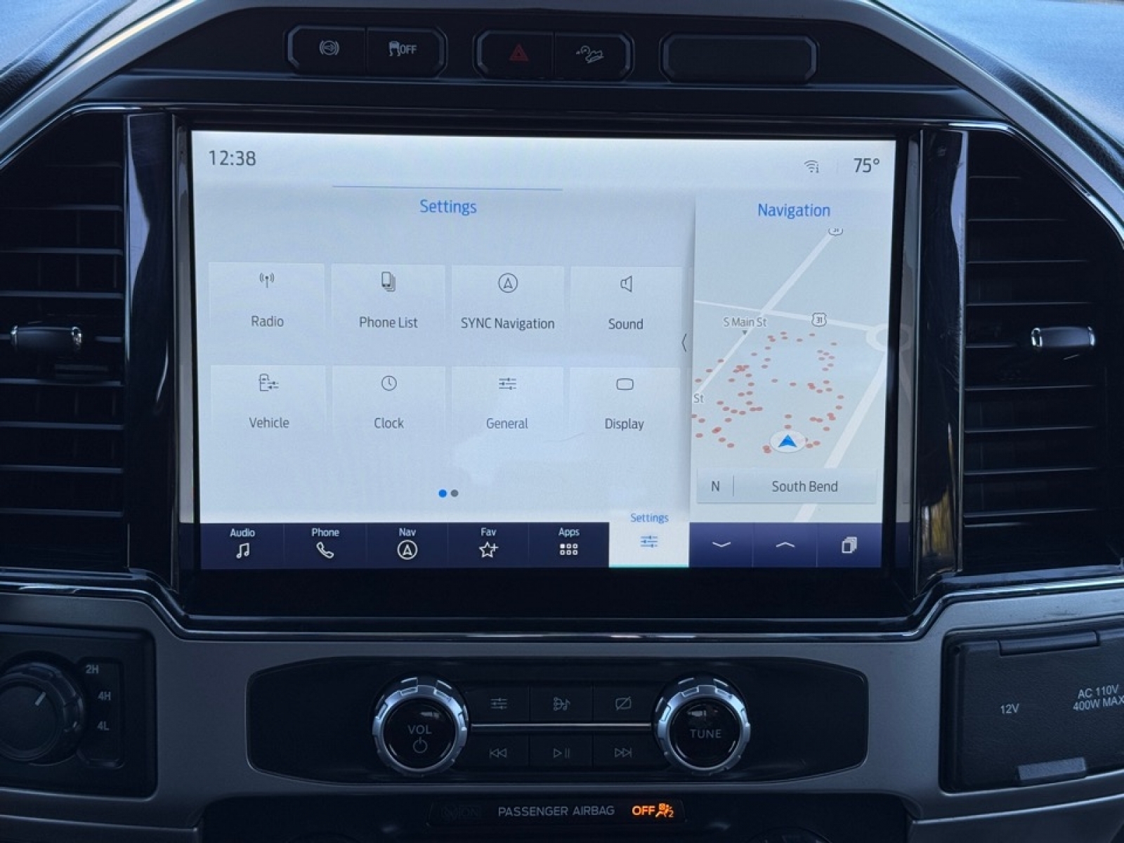 2022 Ford F-450 LARIAT, 38928, Photo