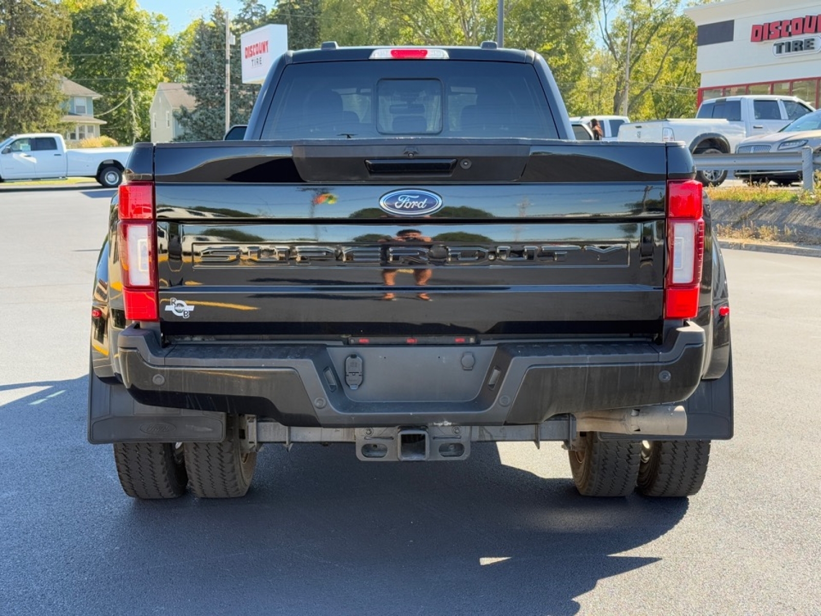 2022 Ford F-450 LARIAT, 38928, Photo