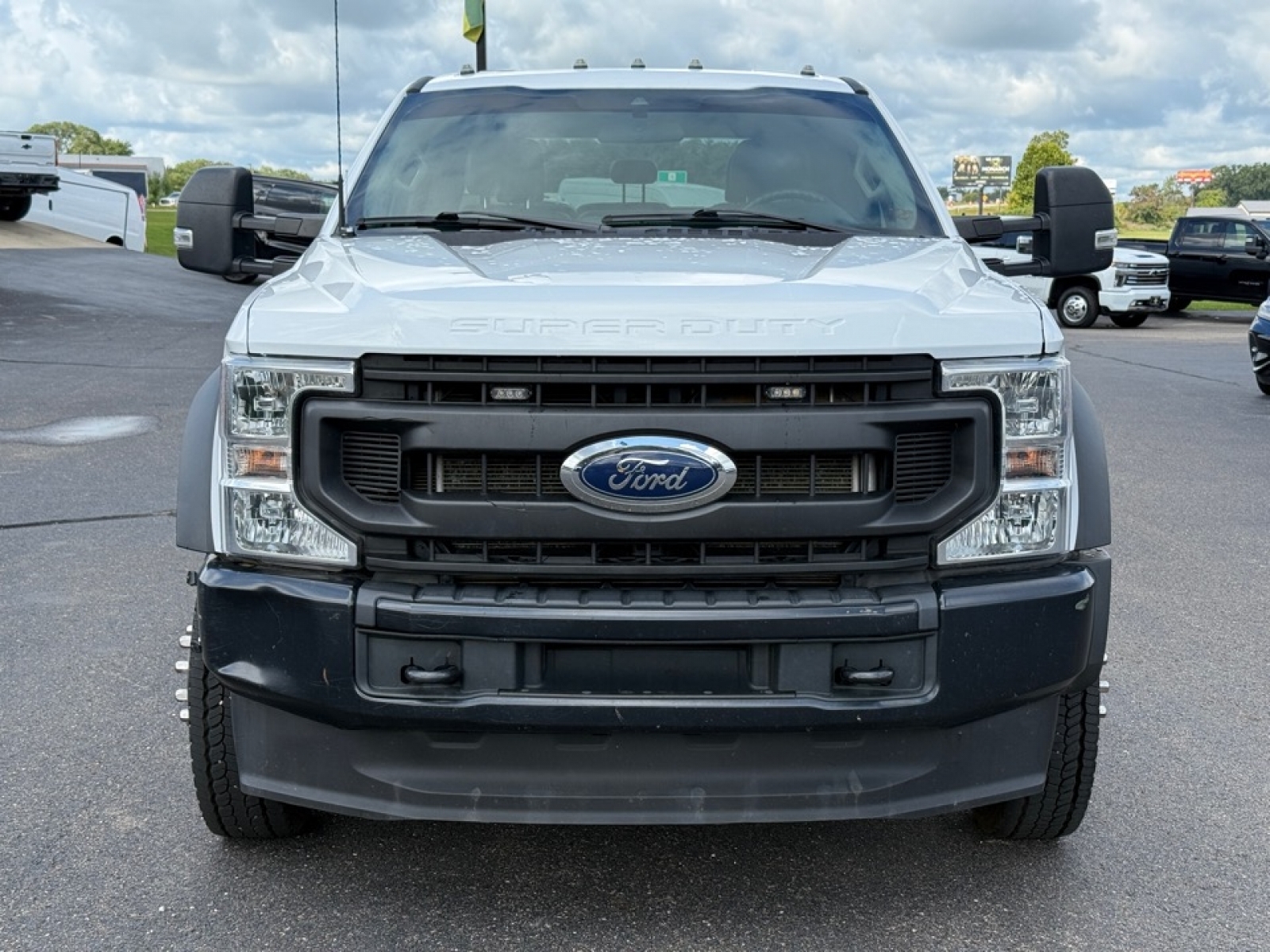 2022 Ford F-550 XL photo 2
