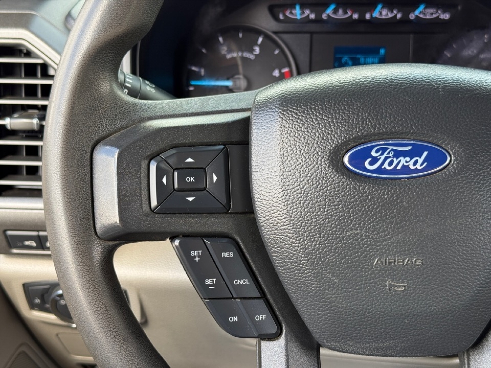 2022 Ford F-550 XL photo 28