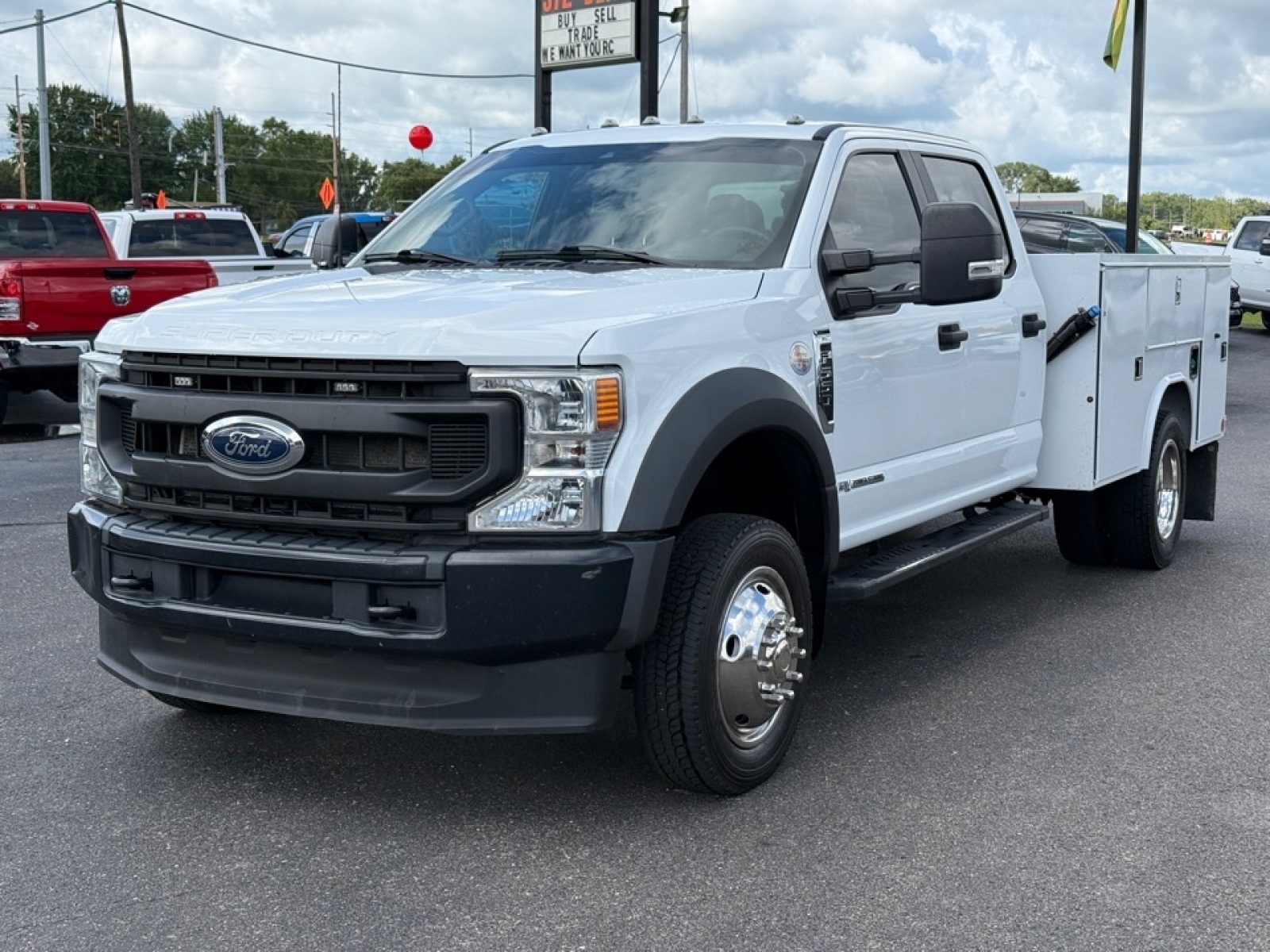 2022 Ford F-550 XL photo 3