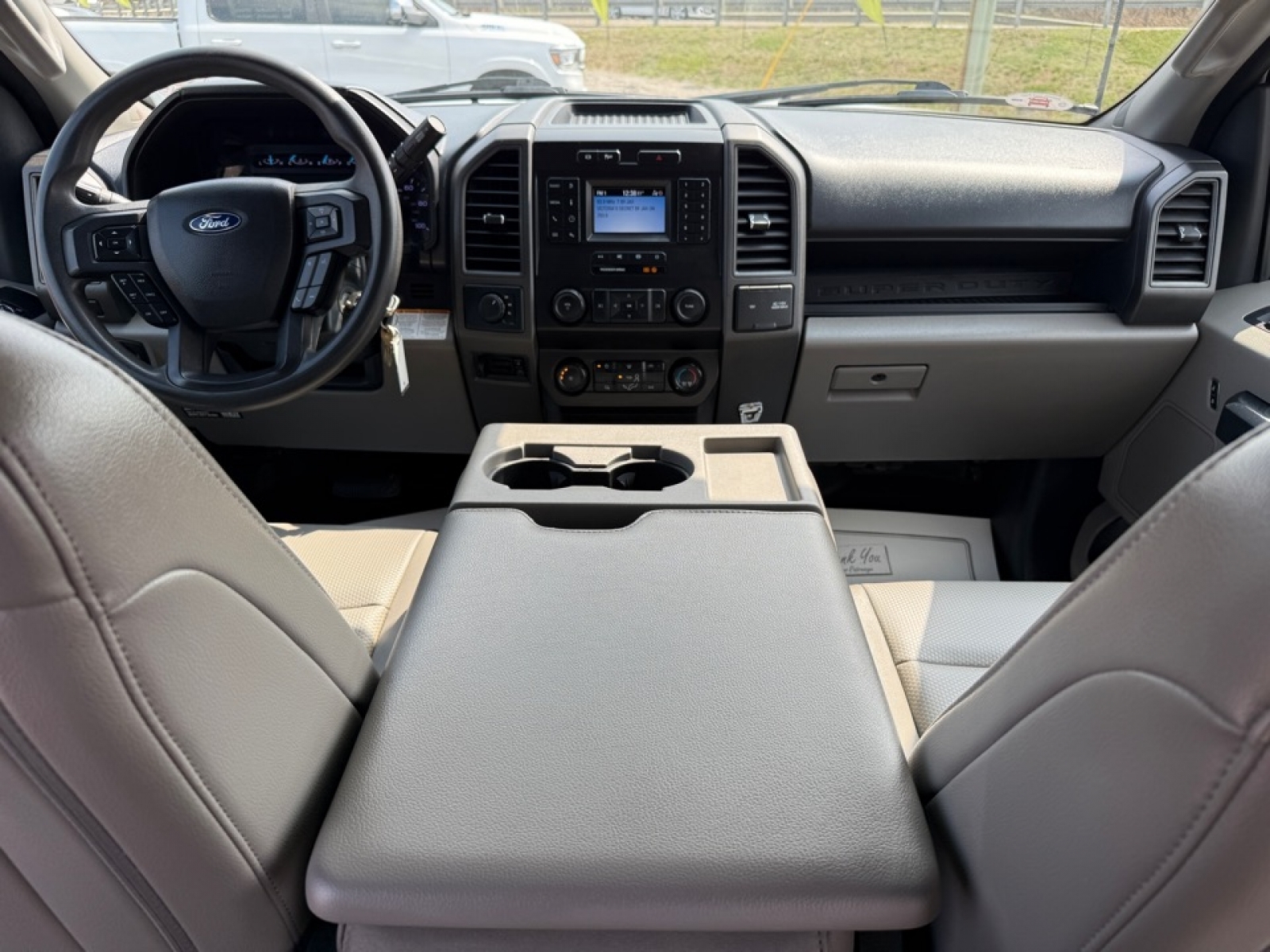 2022 Ford F-550 Chassis XL, 39671, Photo