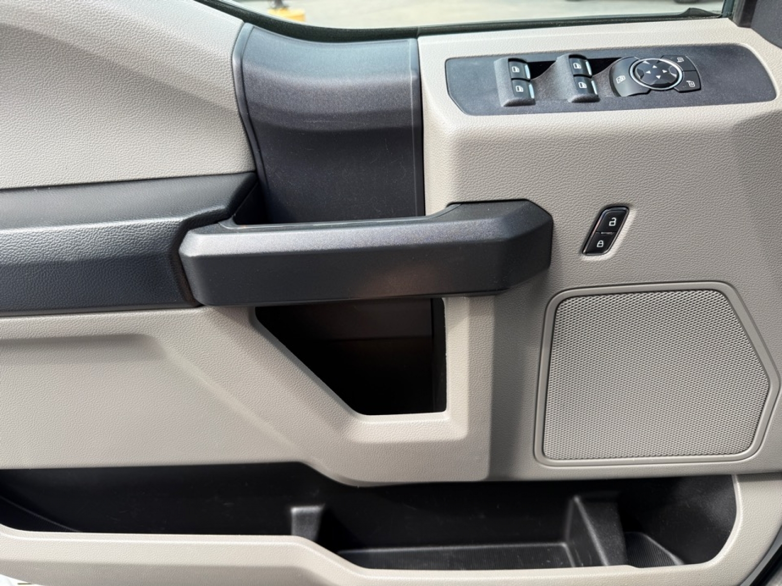 2022 Ford F-550 Chassis XL, 39671, Photo