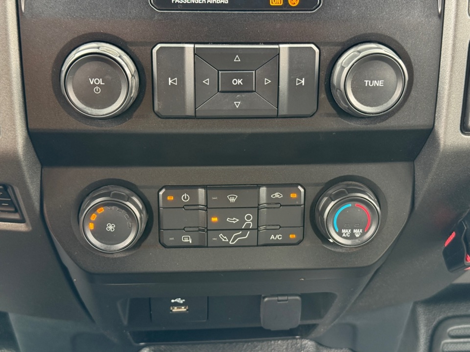 2022 Ford F-550 Chassis XL, 39730, Photo