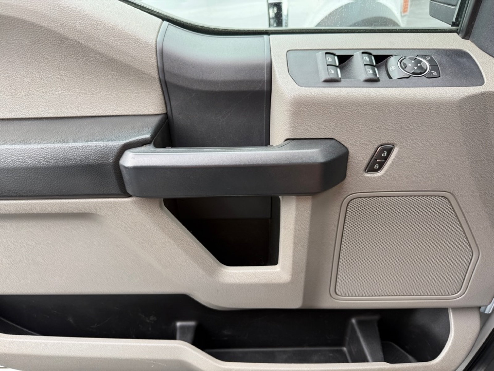 2022 Ford F-550 Chassis XL, 39730, Photo