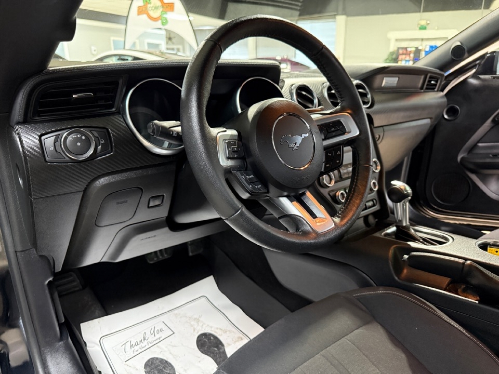 2022 Ford Mustang EcoBoost Fastback, 39050, Photo