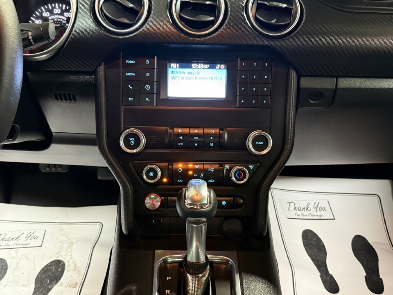 2022 Ford Mustang EcoBoost Fastback, 39050, Photo