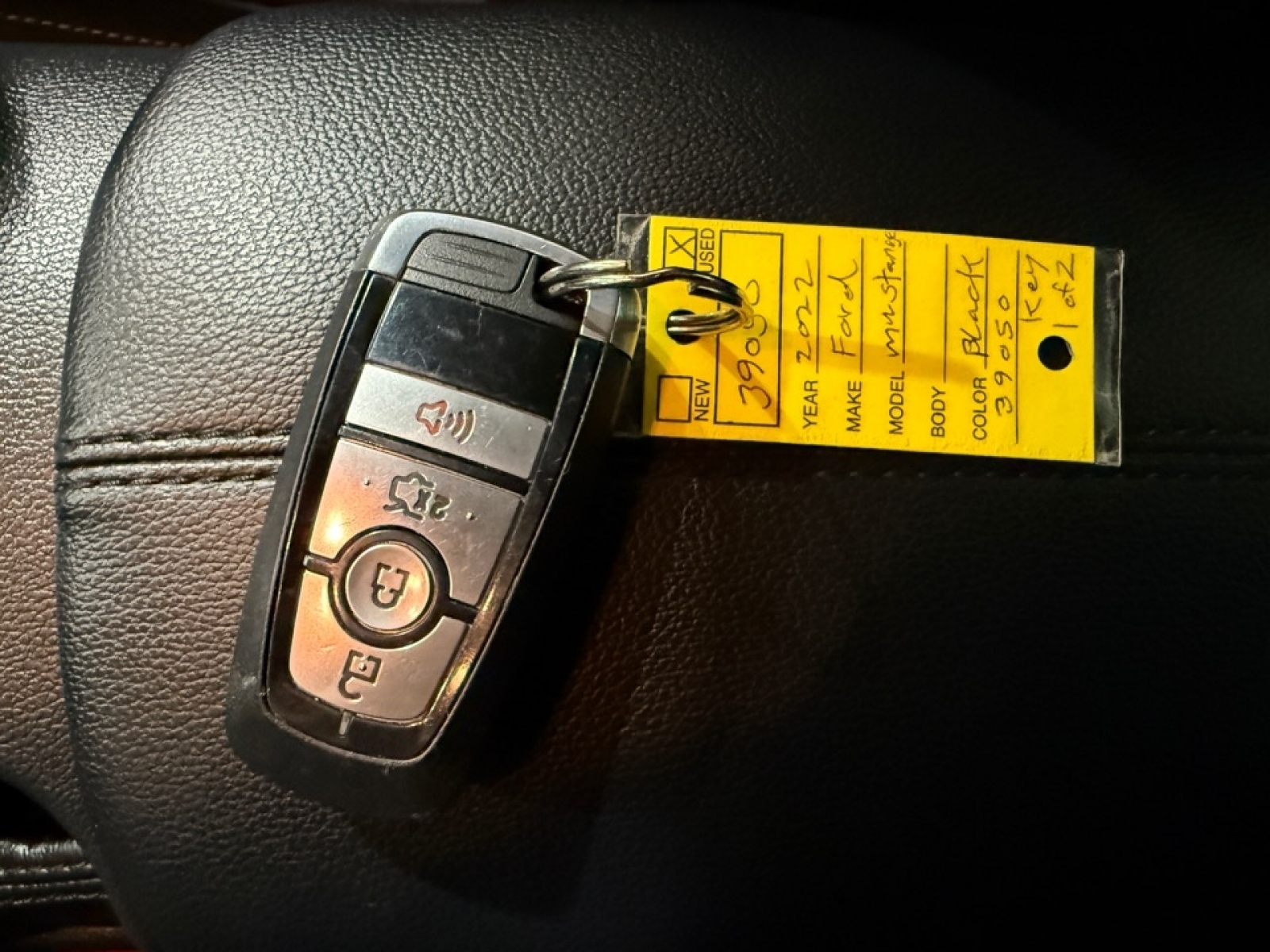 2022 Ford Mustang EcoBoost Fastback, 39050, Photo