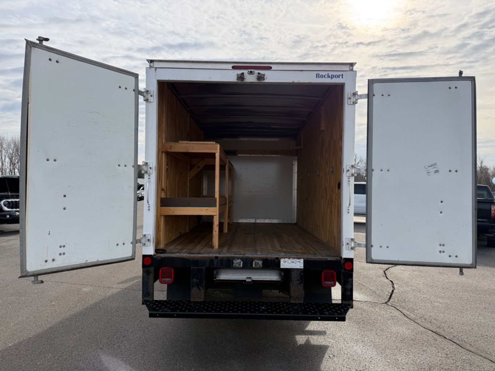 2022 Ford Transit-350 Cutaway T-350 AWD SRW 138